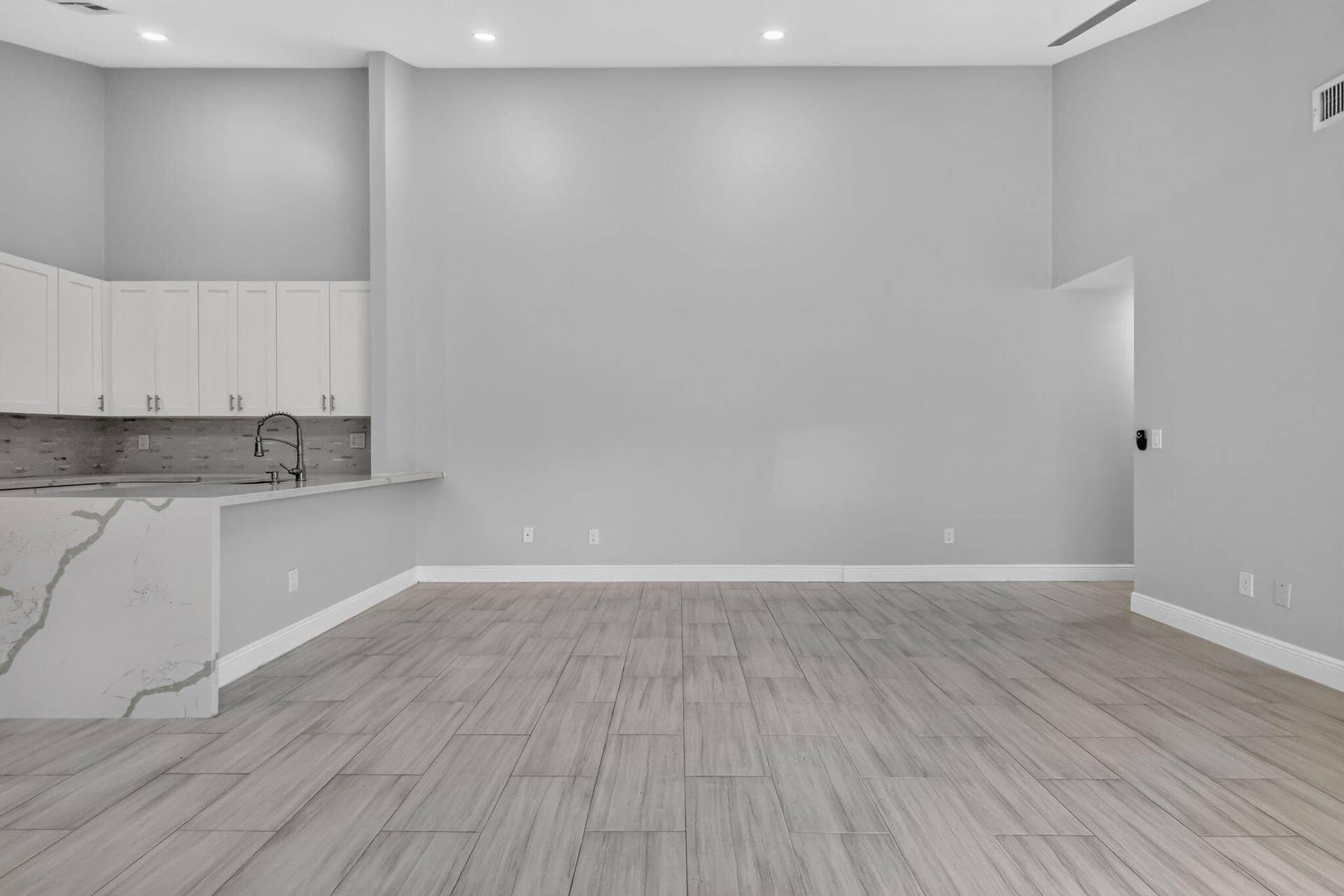 1050 SUMMIT PLACE Circle, #D, West Palm Beach, West Palm Beach, FL 33415 5