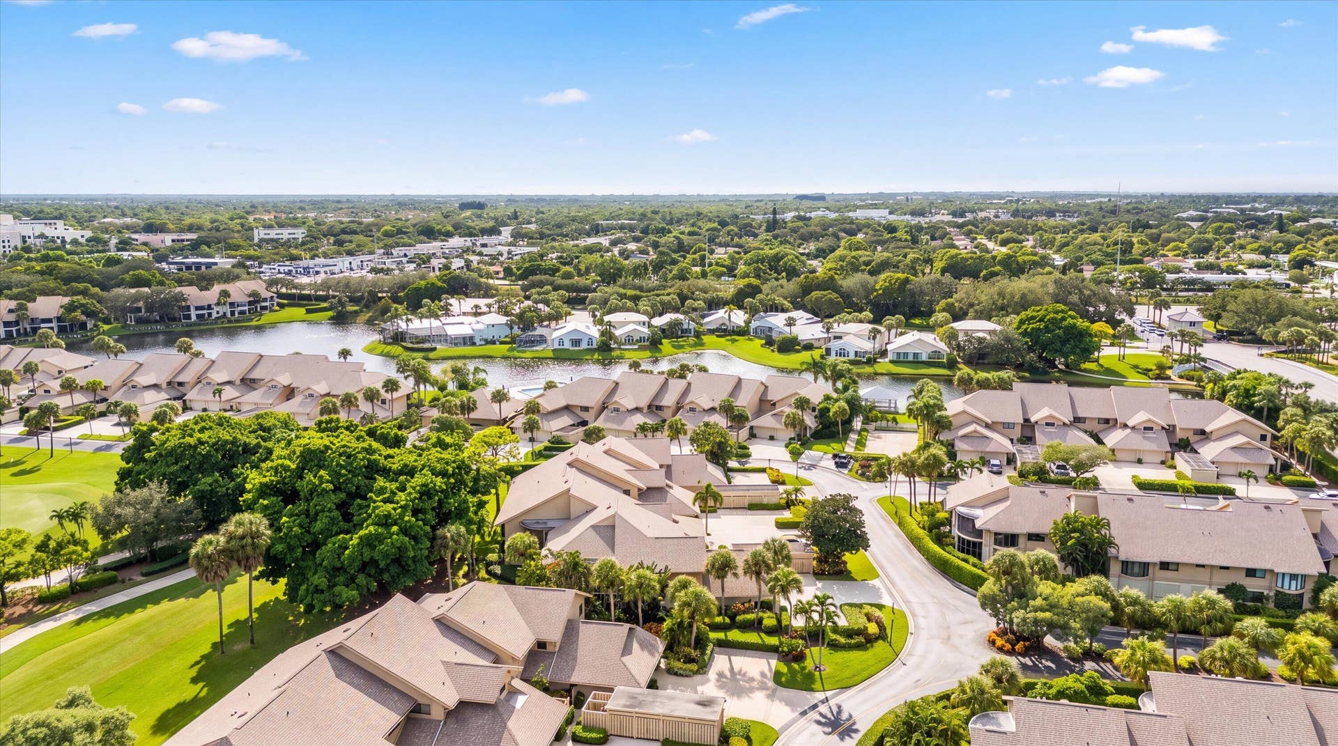 17110 E WATERBEND Drive, #220, Jupiter, FL 33477 31-Aerial
