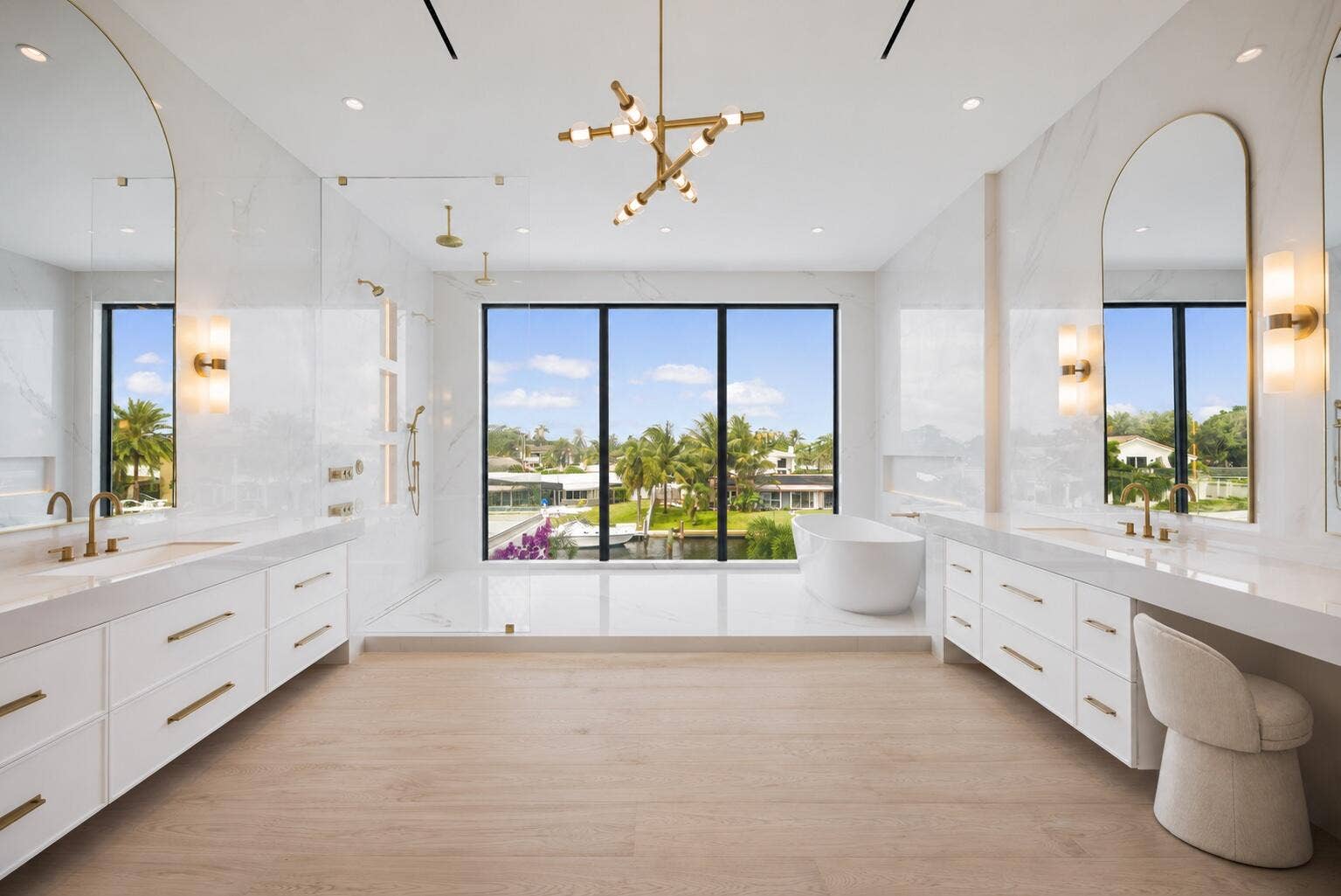2921 NE 23RD Street, Pompano Beach, FL 33062 virtually staged furniture. furniture not included in purchase