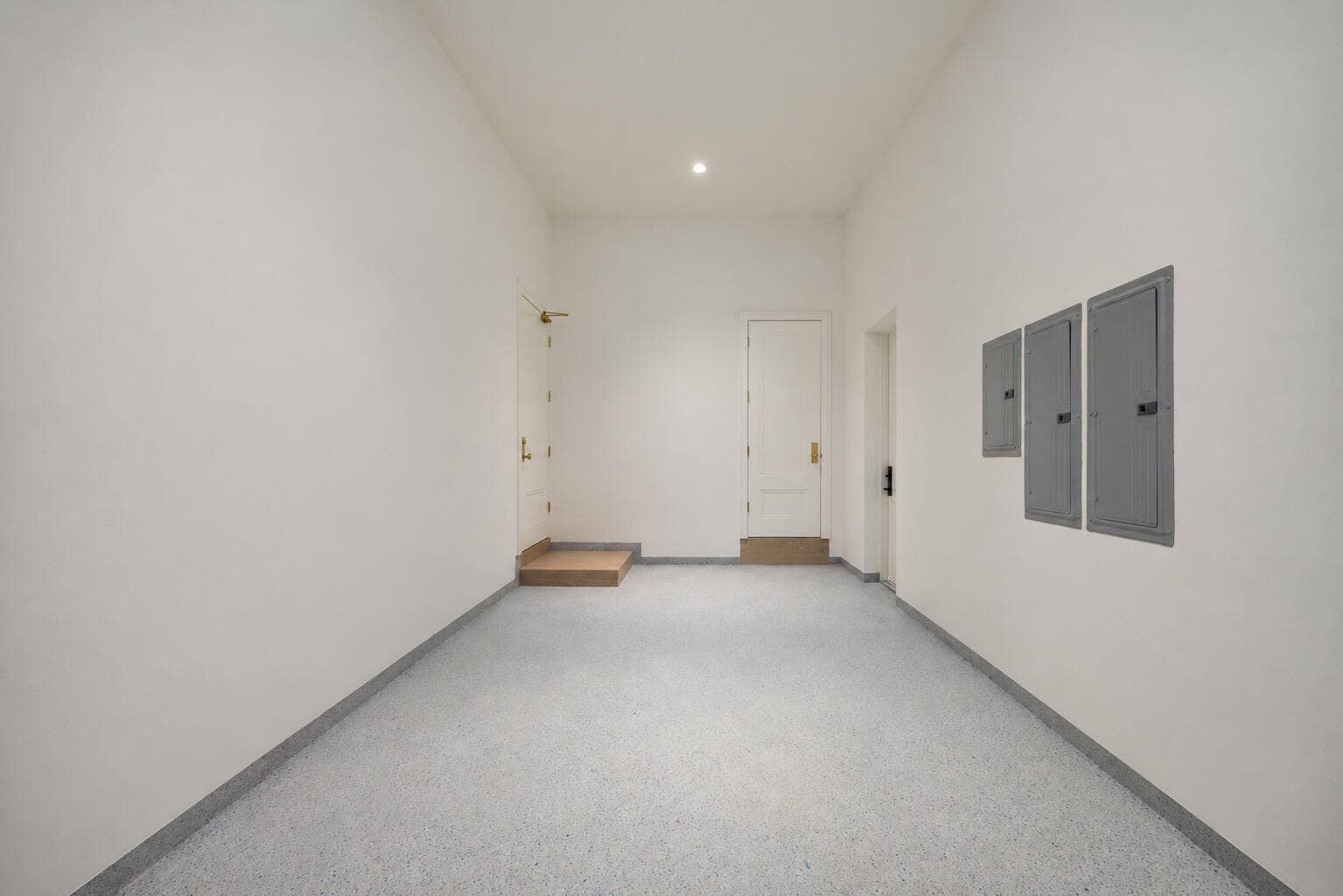 2921 NE 23RD Street, Pompano Beach, FL 33062 custom color 2 part garage epoxy- double height to put car lift