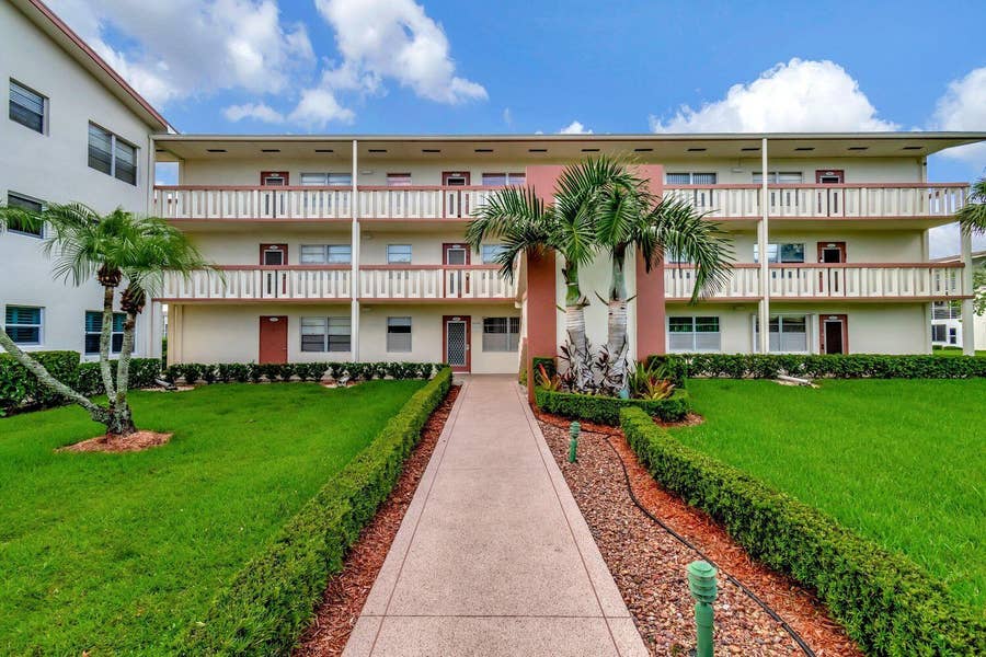 Property photo for 5 MANSFIELD A, #5, Boca Raton, FL