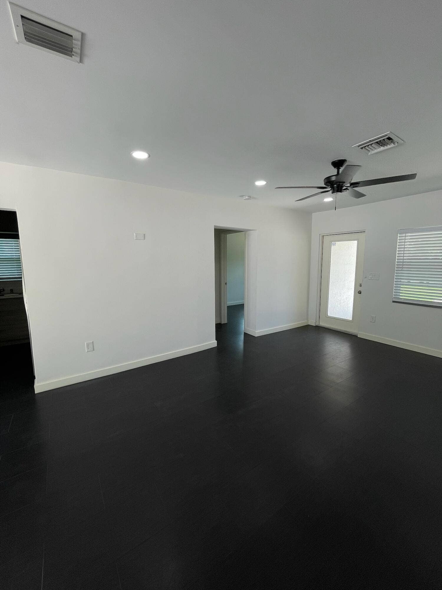 1564 SW 28th Terrace, Fort Lauderdale, FL 33312 IMG_1382