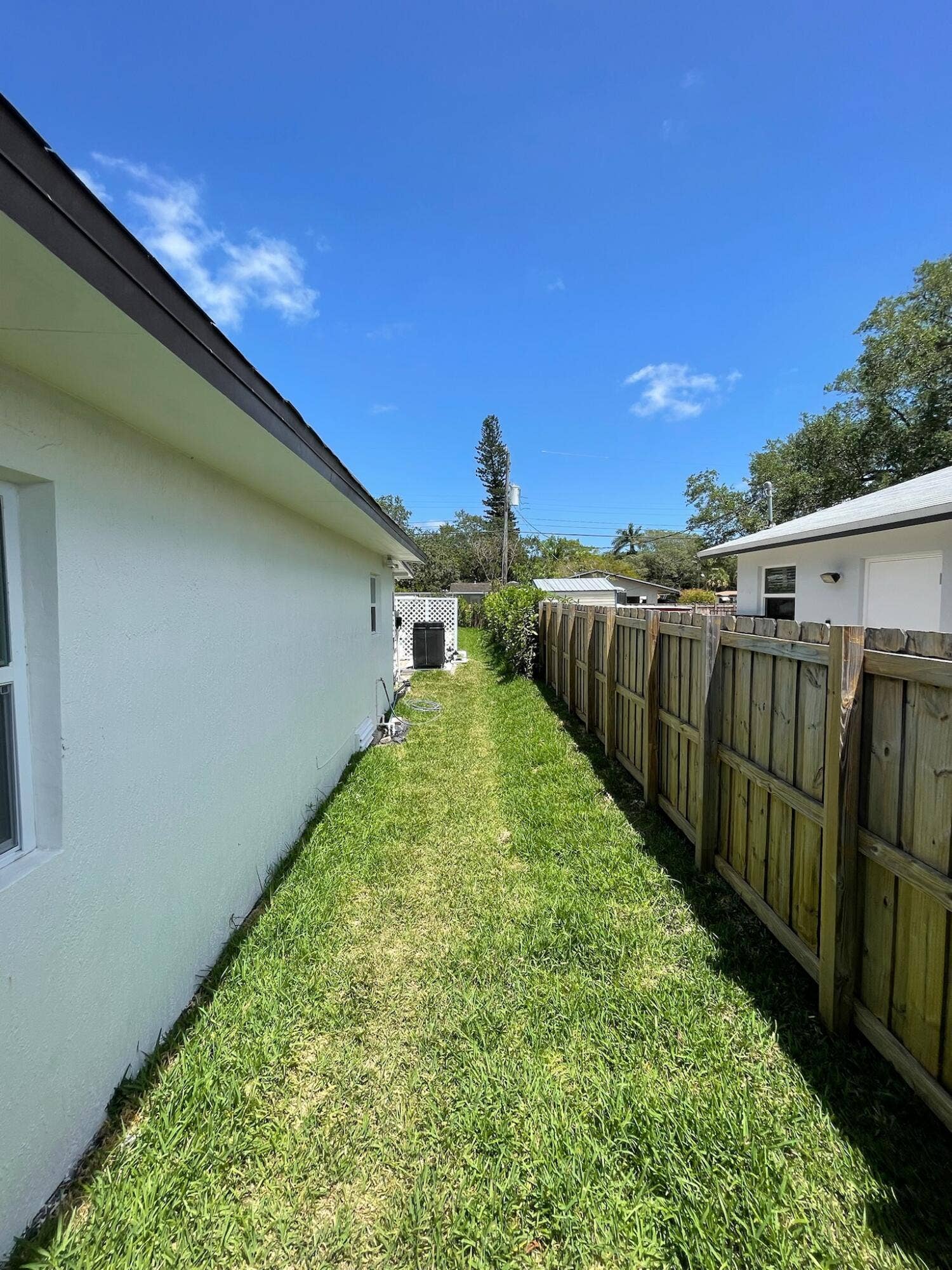1564 SW 28th Terrace, Fort Lauderdale, FL 33312 IMG_1337