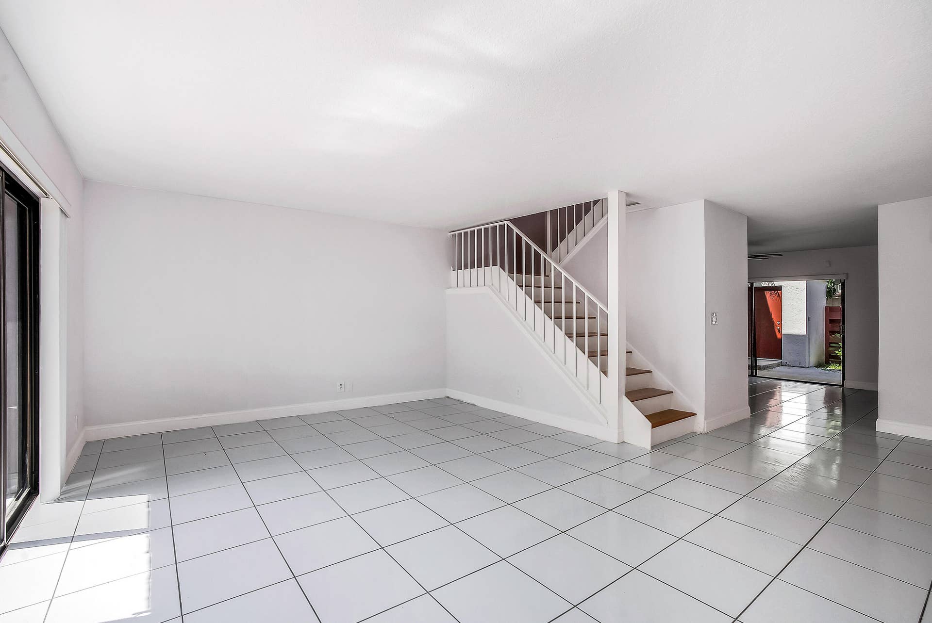 3015 OAKTREE Lane, #Unit 277, Hollywood, FL 33021 3015 Oaktree Lane, Hollywood, FL 33021 (