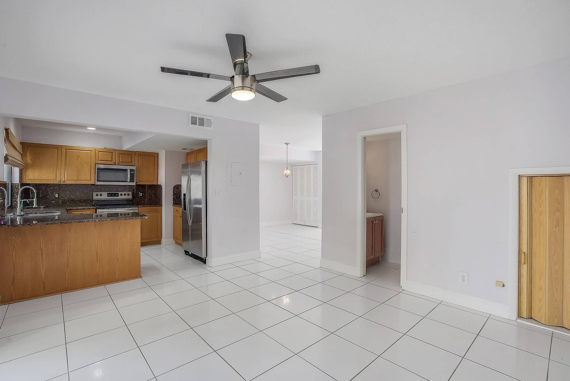 3015 OAKTREE Lane, #Unit 277, Hollywood, FL 33021 3015 Oaktree Lane, Hollywood, FL 33021 (