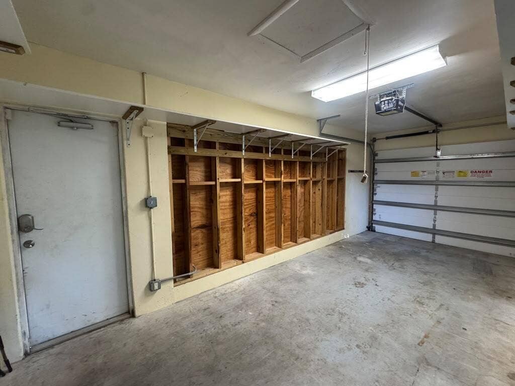 330 SE 10TH Street, Pompano Beach, FL 33060 7da133b6-6050-447e-aa06-5456228021d4