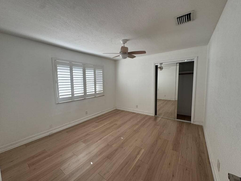 330 SE 10TH Street, Pompano Beach, FL 33060 d91fc83f-404b-4b98-a71c-e1a51cb55e84