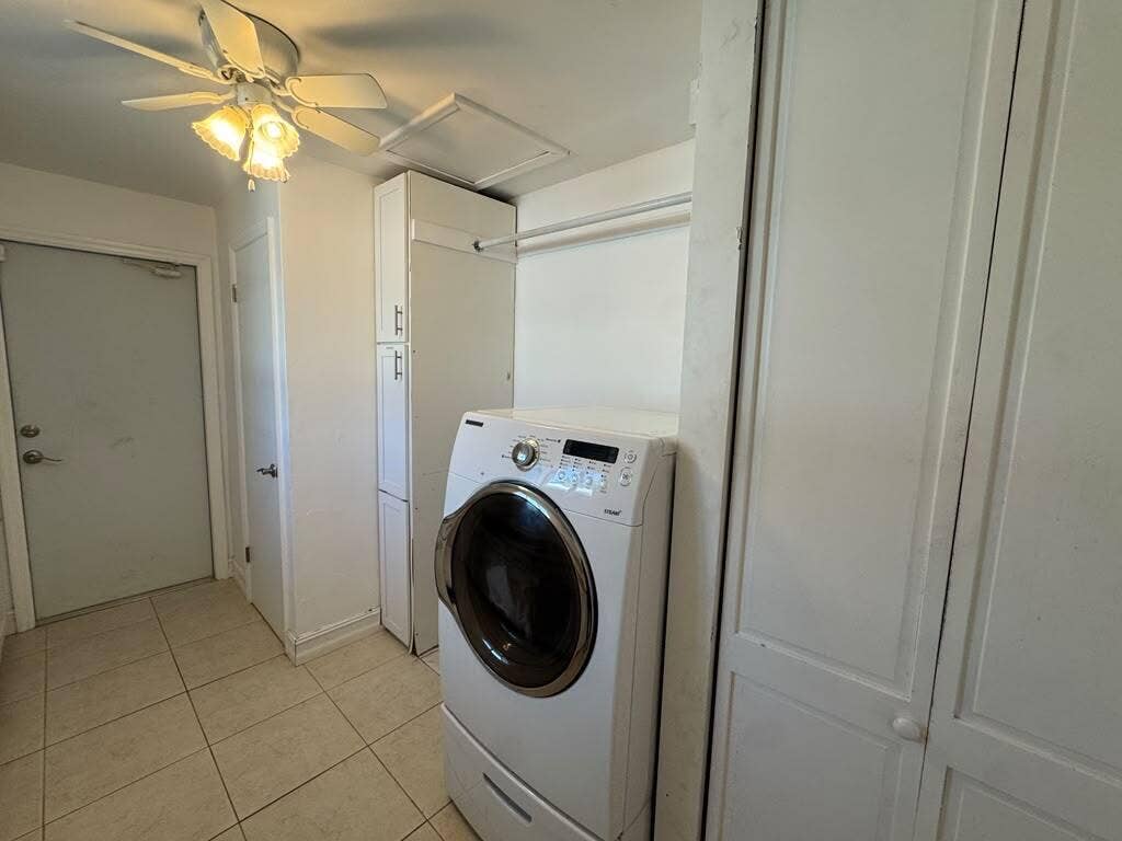330 SE 10TH Street, Pompano Beach, FL 33060 00110741-1b81-40b9-9fa5-d0c8af3257b3