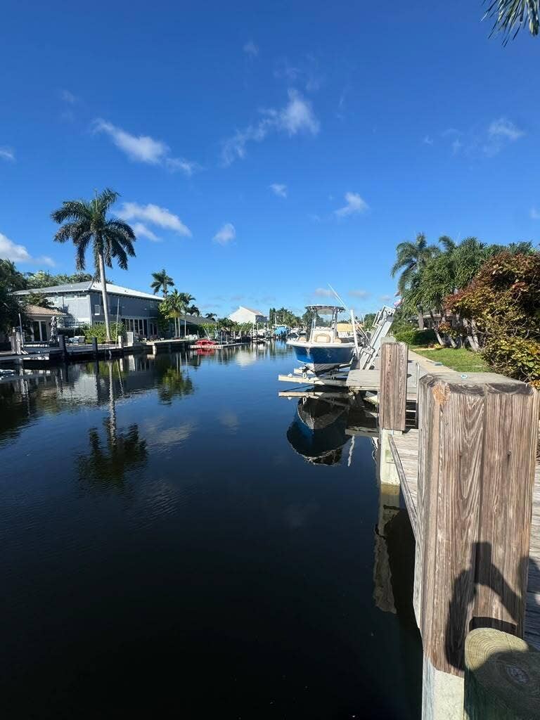 330 SE 10TH Street, Pompano Beach, FL 33060 6ed273a3-225f-4a14-9182-14c7714992b9