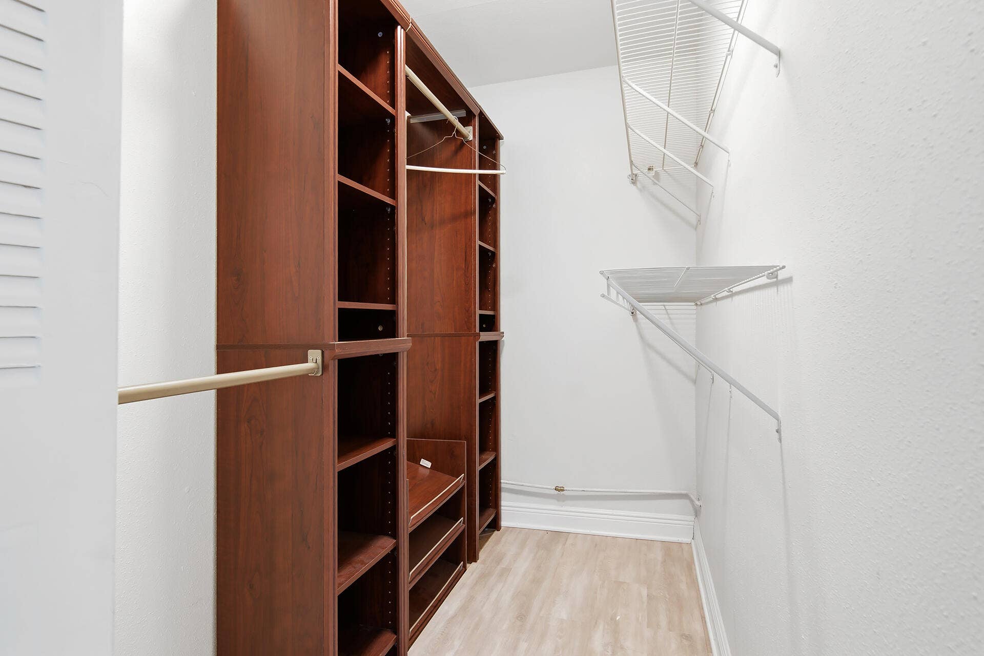 220 Tuscany D, Delray Beach, FL 33446 MASTER WALK IN CLOSET