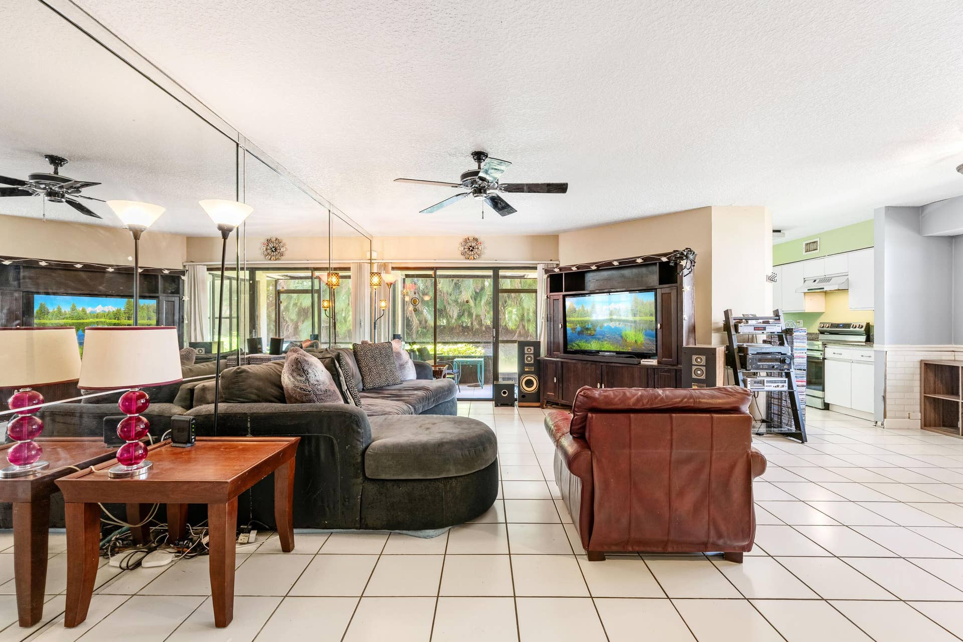 2508 Aspen Way, Boynton Beach, FL 33436 Living Room