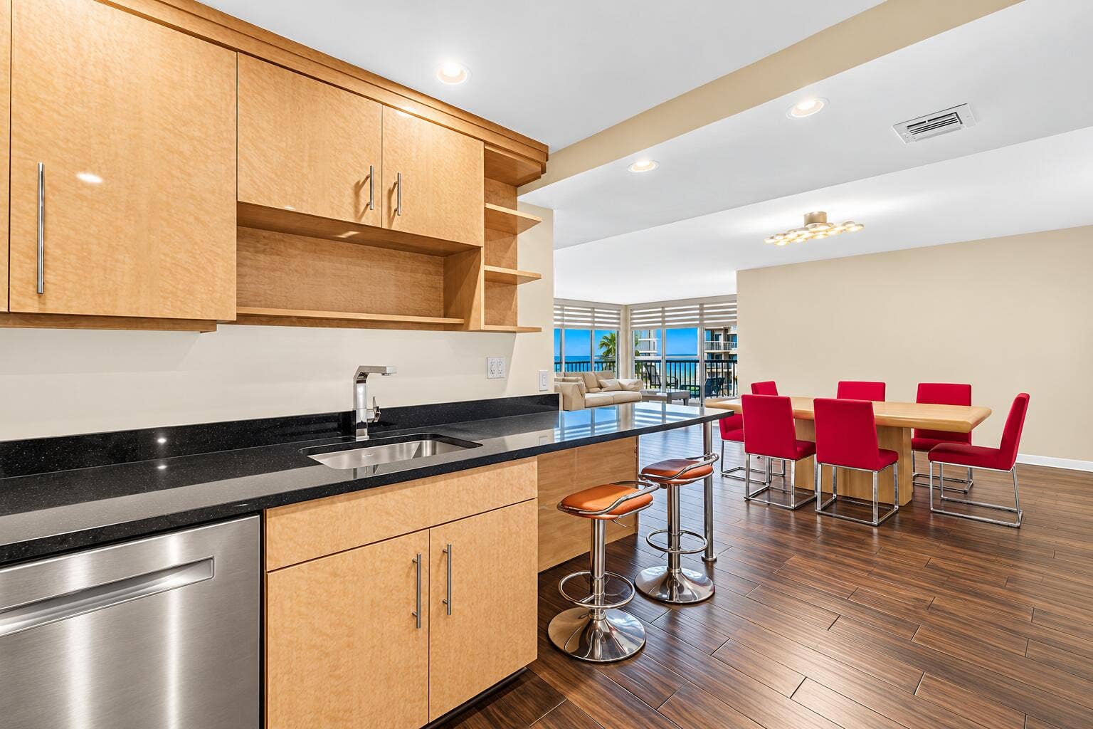 3250 S Ocean Boulevard, #306S, Palm Beach, FL 33480 Kitchen