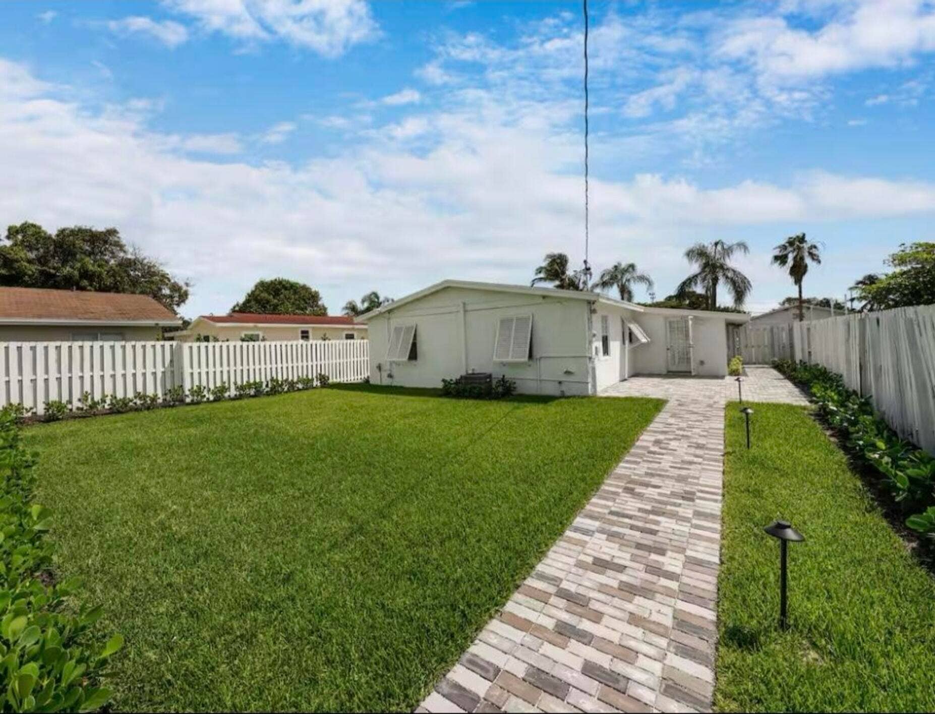 40 SW 8TH Avenue, Delray Beach, FL 33444 1000053539
