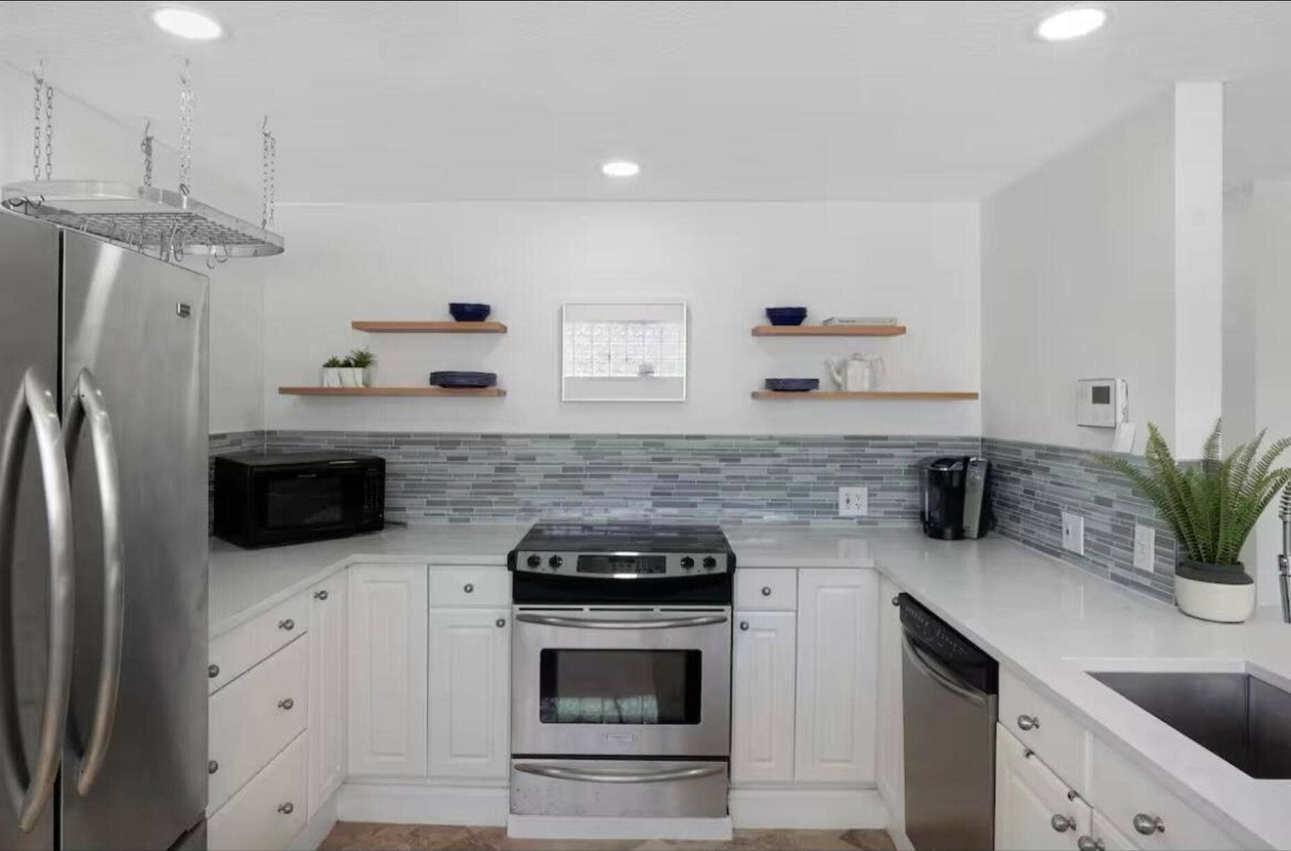 40 SW 8TH Avenue, Delray Beach, FL 33444 1000053554