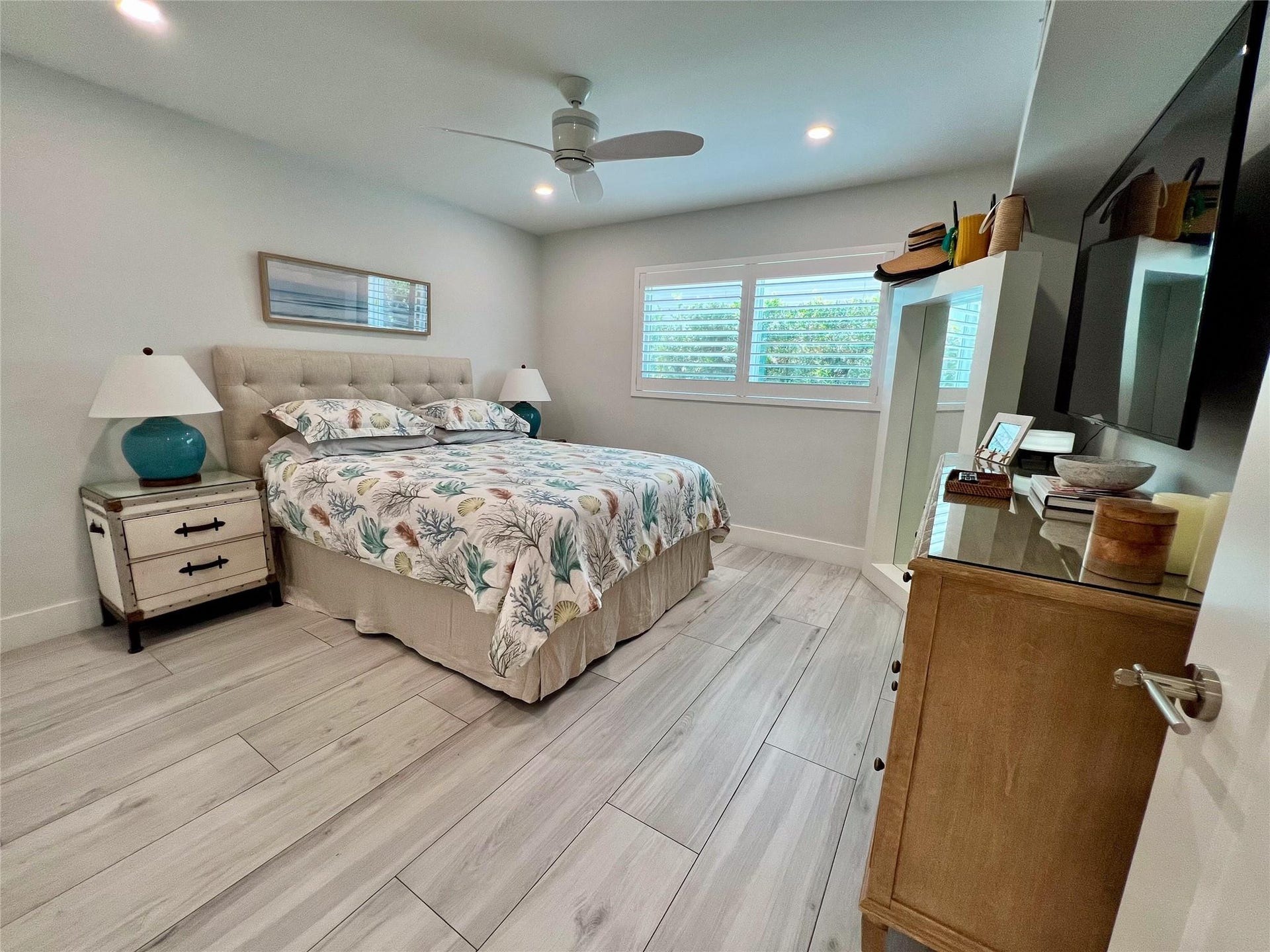 2115 NE 37th Drive, Fort Lauderdale, FL 33308 Photo 15