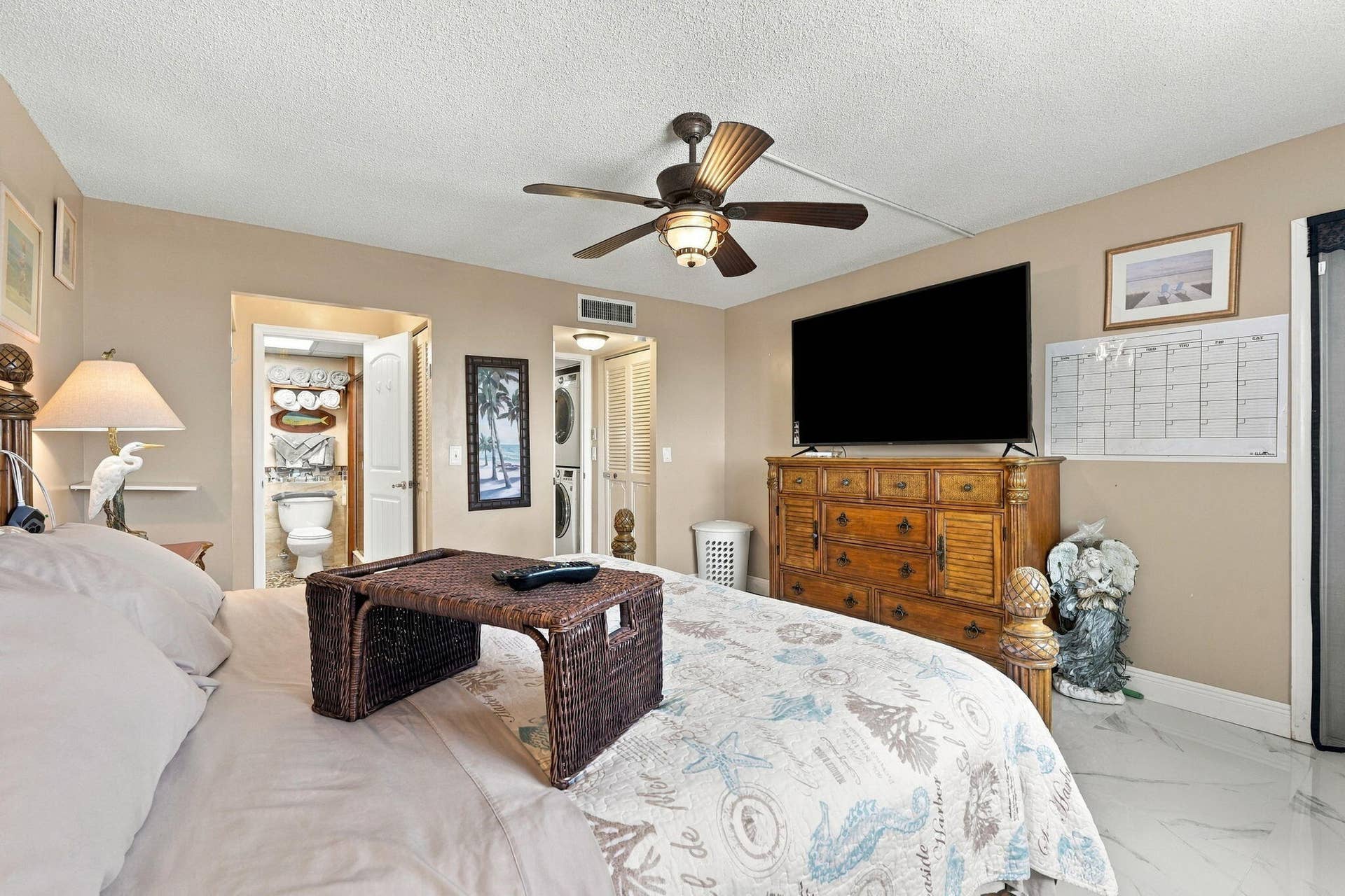 145 S OCEAN Avenue, #611, Palm Beach Shores, FL 33404 3-web-or-mls-145_S_Ocean_Unit_611_003