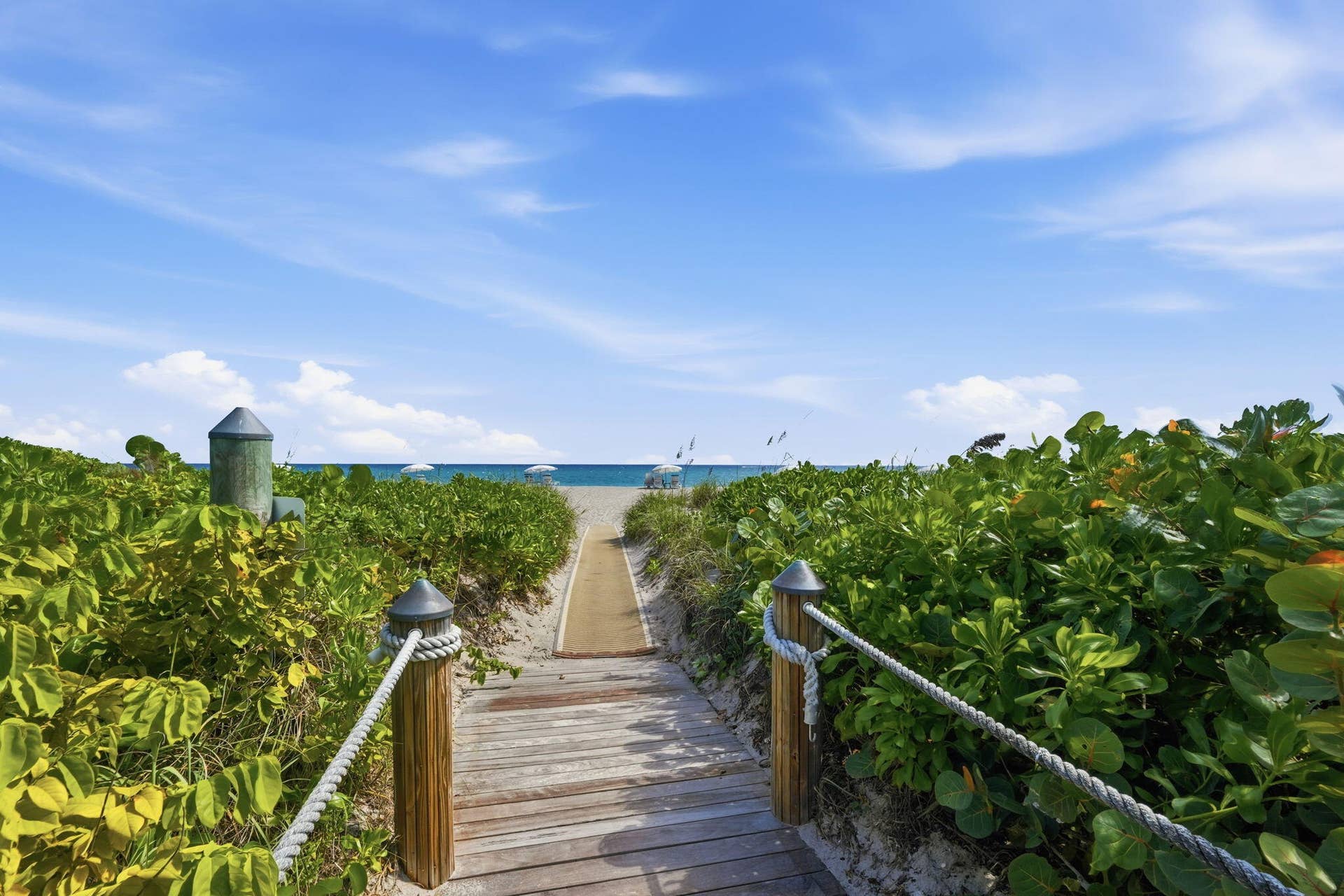 145 S OCEAN Avenue, #611, Palm Beach Shores, FL 33404 42-web-or-mls-145_S_Ocean_Unit_611_042