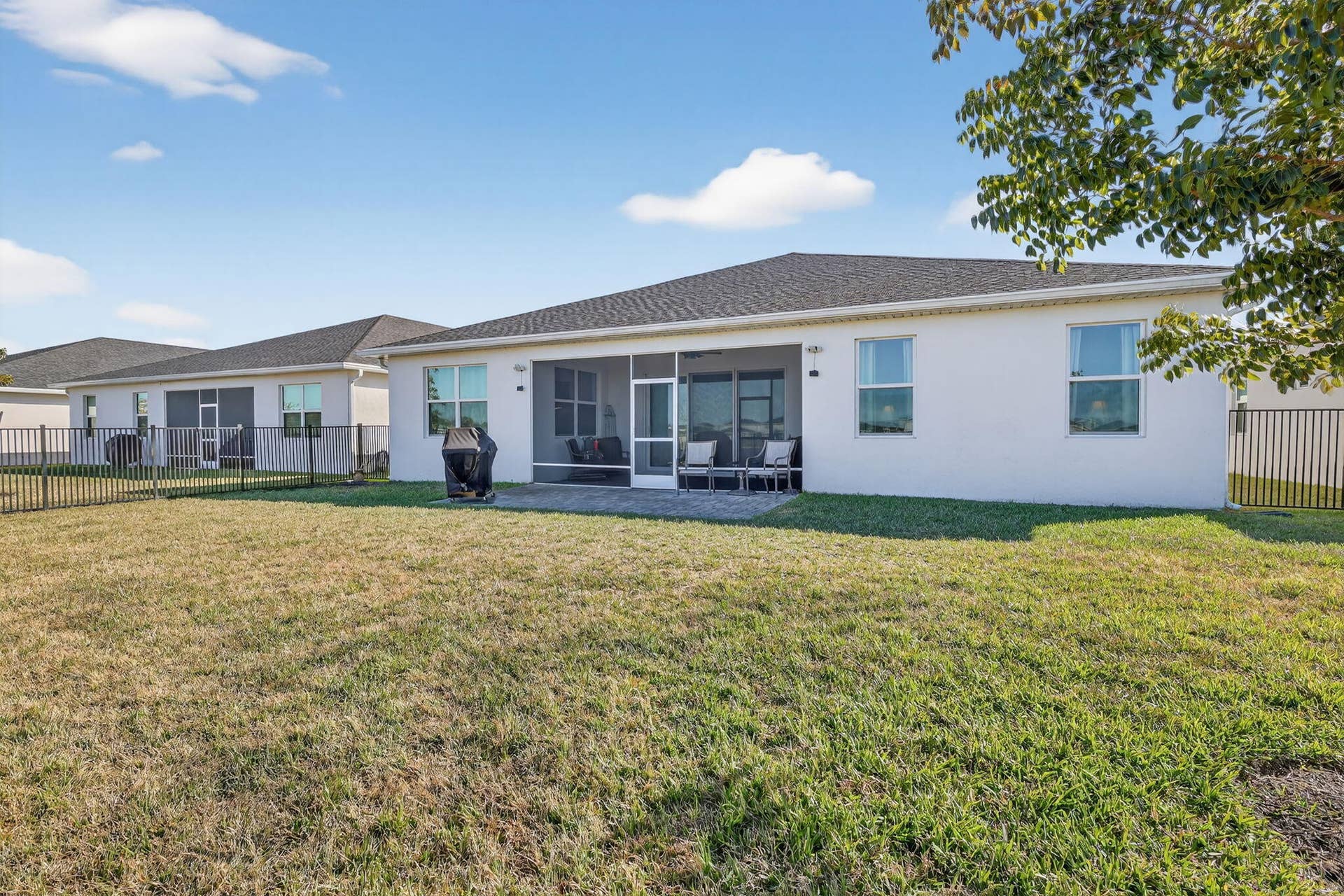 6350 NW SWEETWOOD Drive, Port St Lucie, FL 34987 52-web-or-mls-5P1A1924
