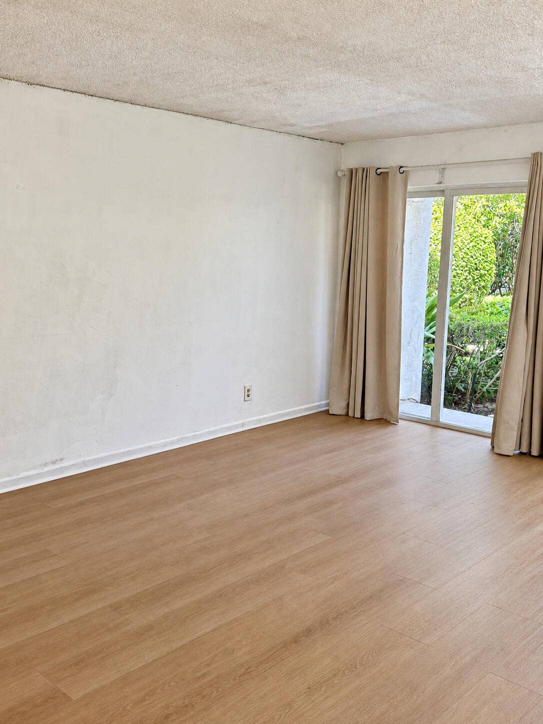 135 NE 1ST Avenue, #7, Delray Beach, FL 33444 135-ne-1st-ave-unit-7-delray-beach-fl-ro