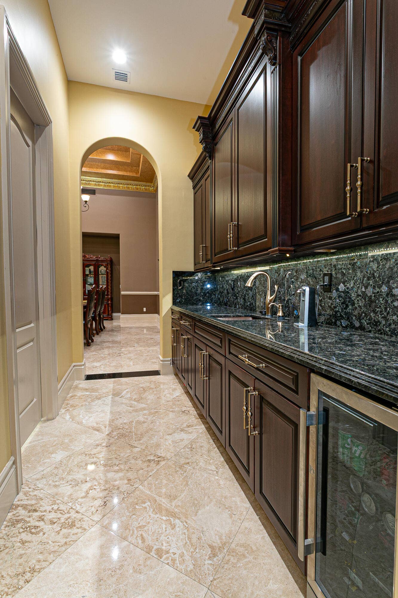 15855 Barnstormer Court, Wellington, FL 33414 54 Pantry
