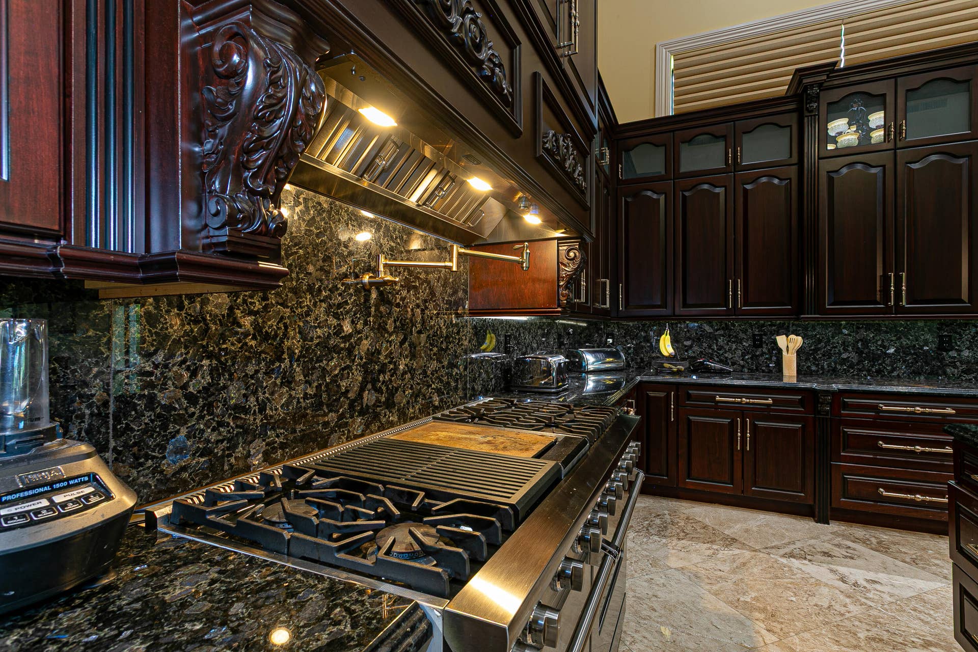 15855 Barnstormer Court, Wellington, FL 33414 50 Kitchen