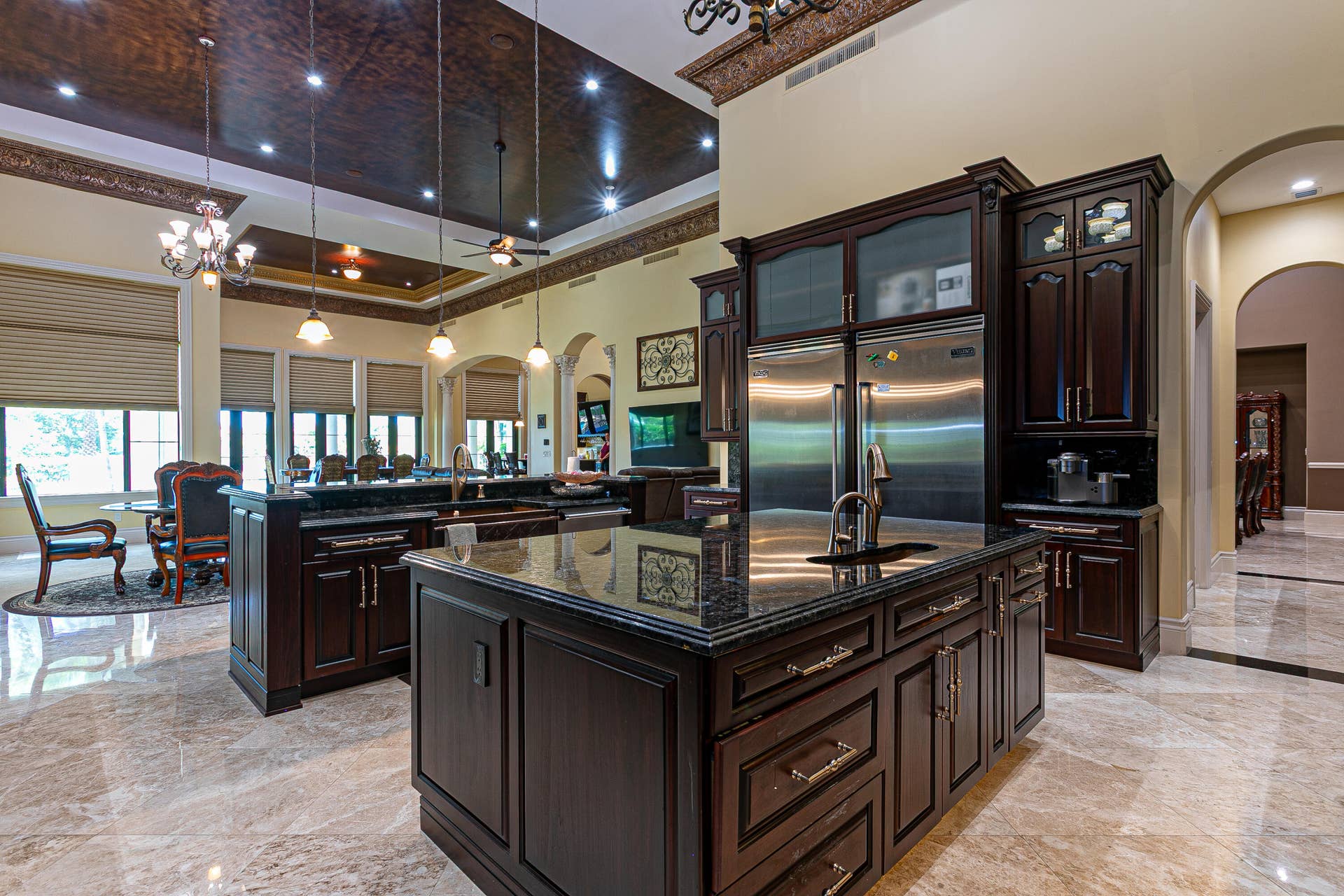 15855 Barnstormer Court, Wellington, FL 33414 53 Center Island