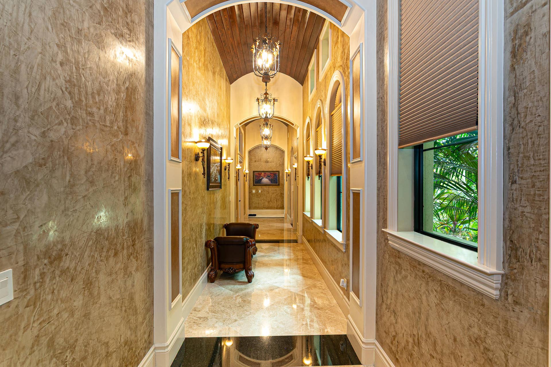 15855 Barnstormer Court, Wellington, FL 33414 68 Hall ways