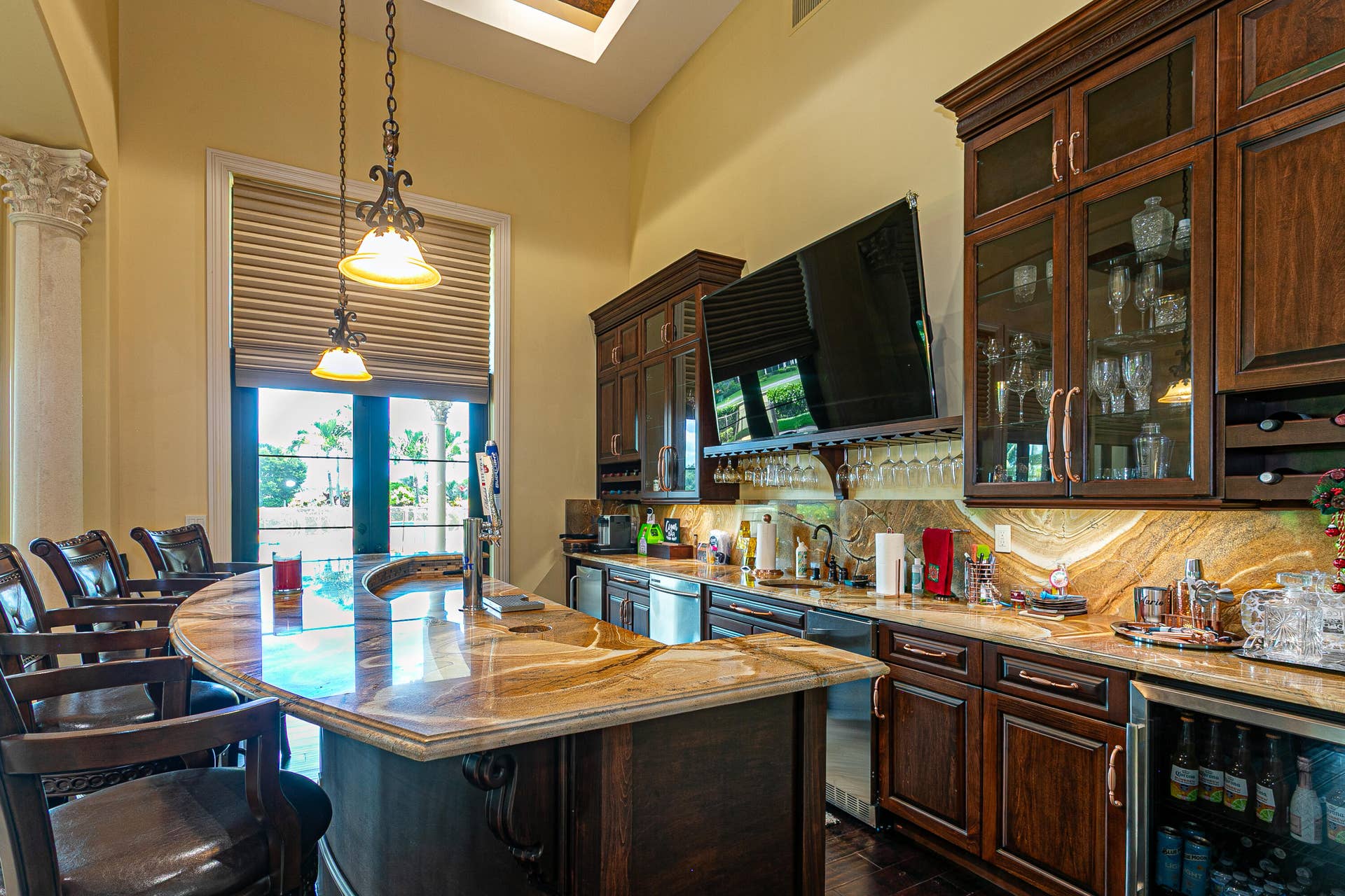 15855 Barnstormer Court, Wellington, FL 33414 82 Full Bar