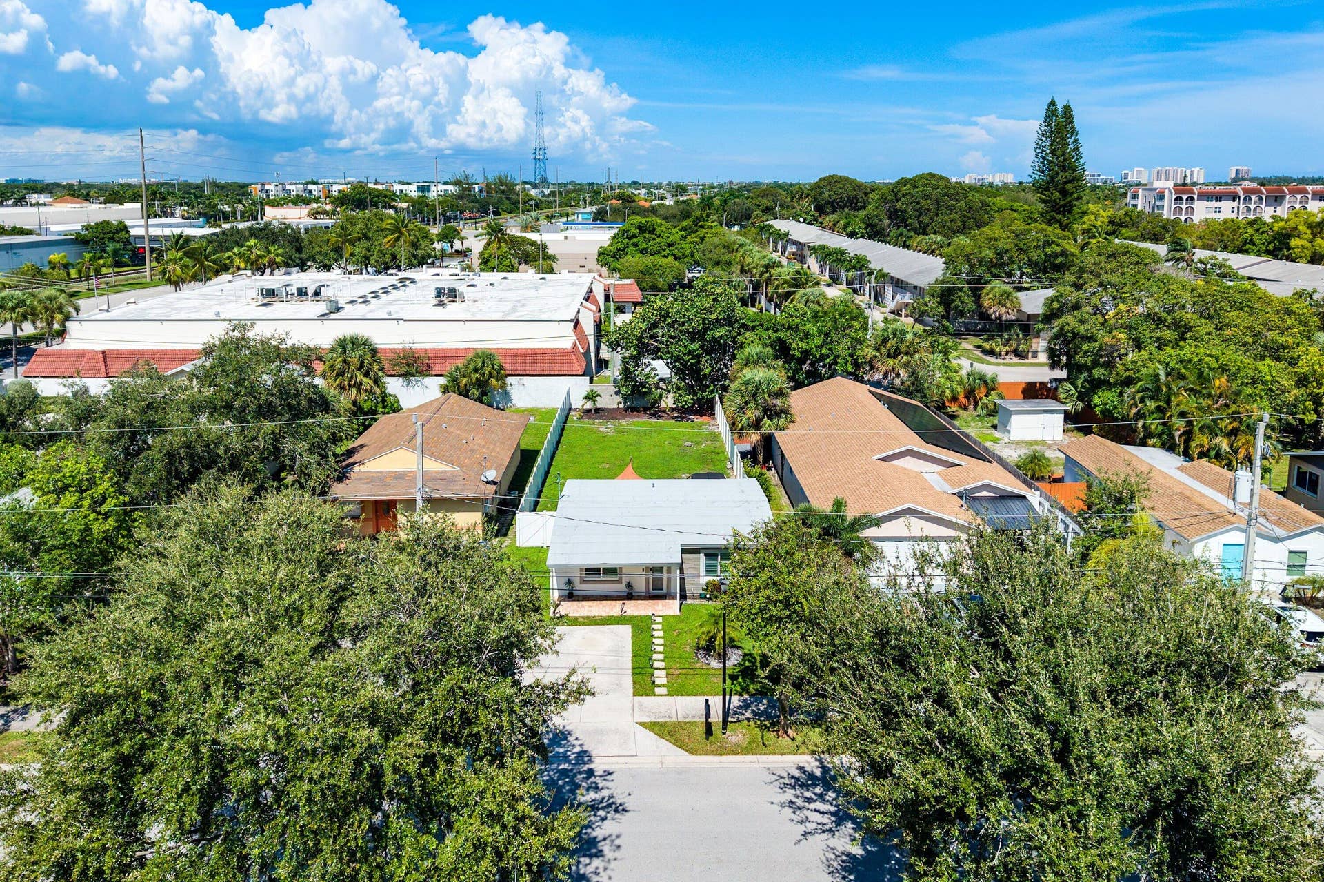 161 NE 15TH Terrace, Boca Raton, FL 33432 035-161Northeast15thTerrace-BocaRaton-FL