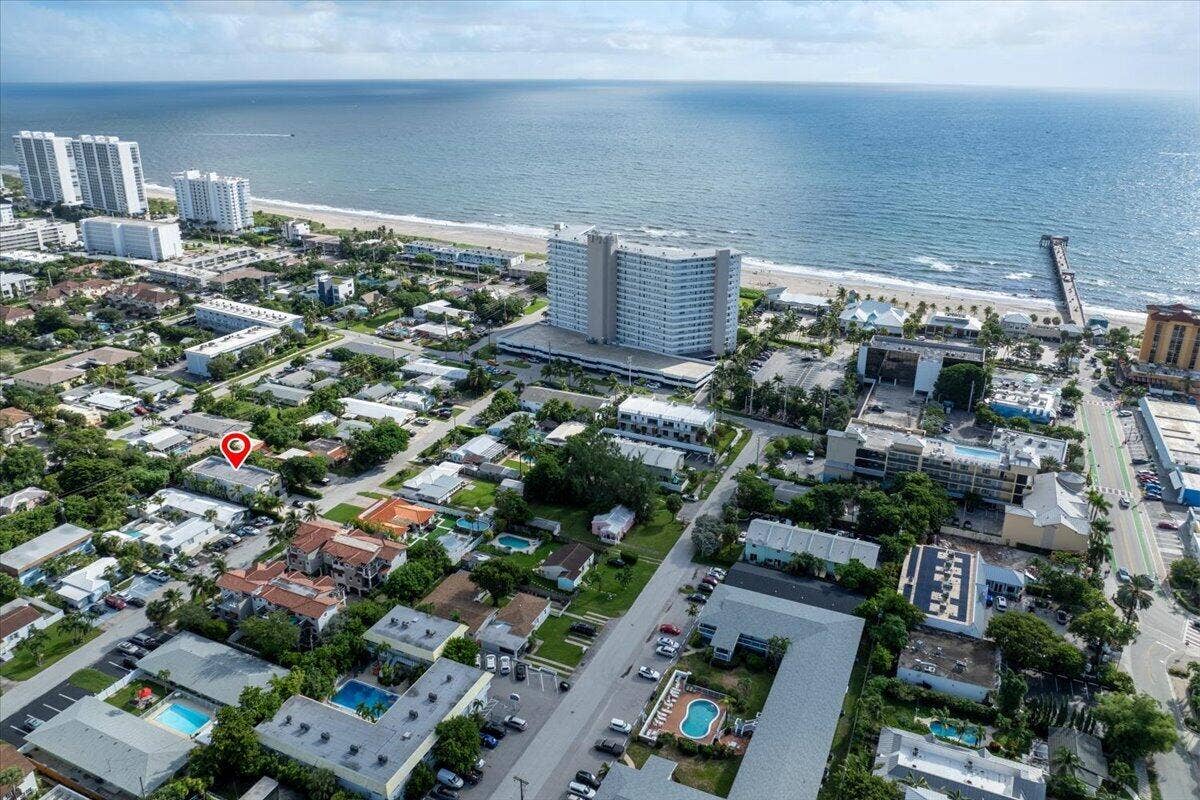 1955 NE 4th Street, #Unit 2, Deerfield Beach, FL 33441 23-1955-NE-4th-St-XX--7