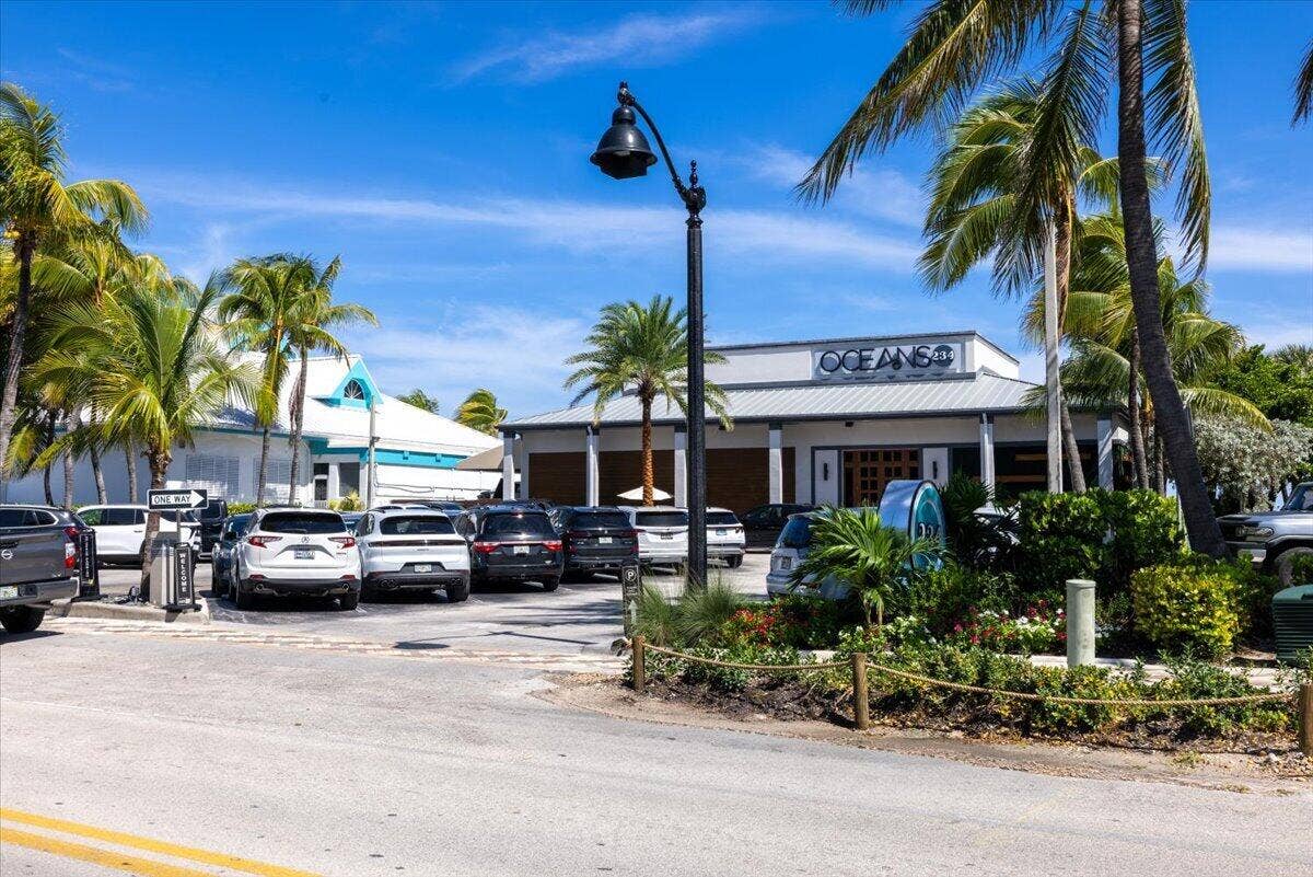 1955 NE 4th Street, #Unit 2, Deerfield Beach, FL 33441 36-1955 SW 4th St--8