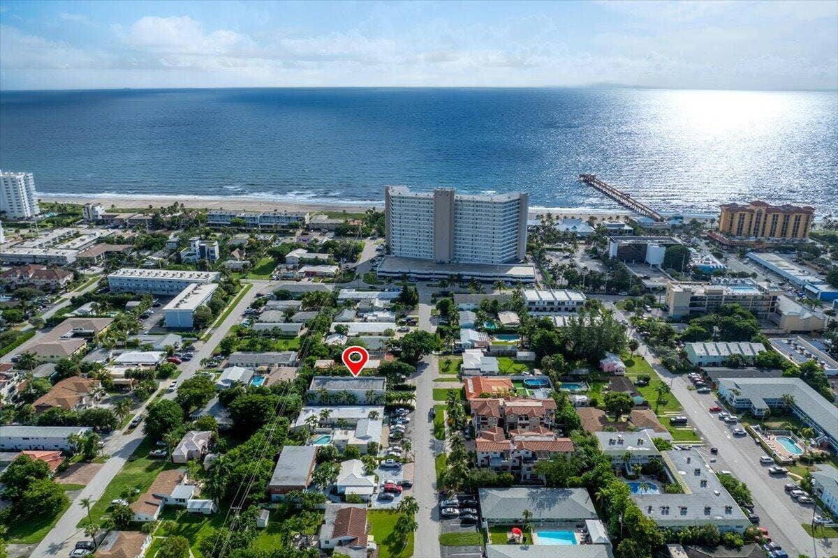 1955 NE 4th Street, #Unit 2, Deerfield Beach, FL 33441 22-1955-NE-4th-St-XX--6