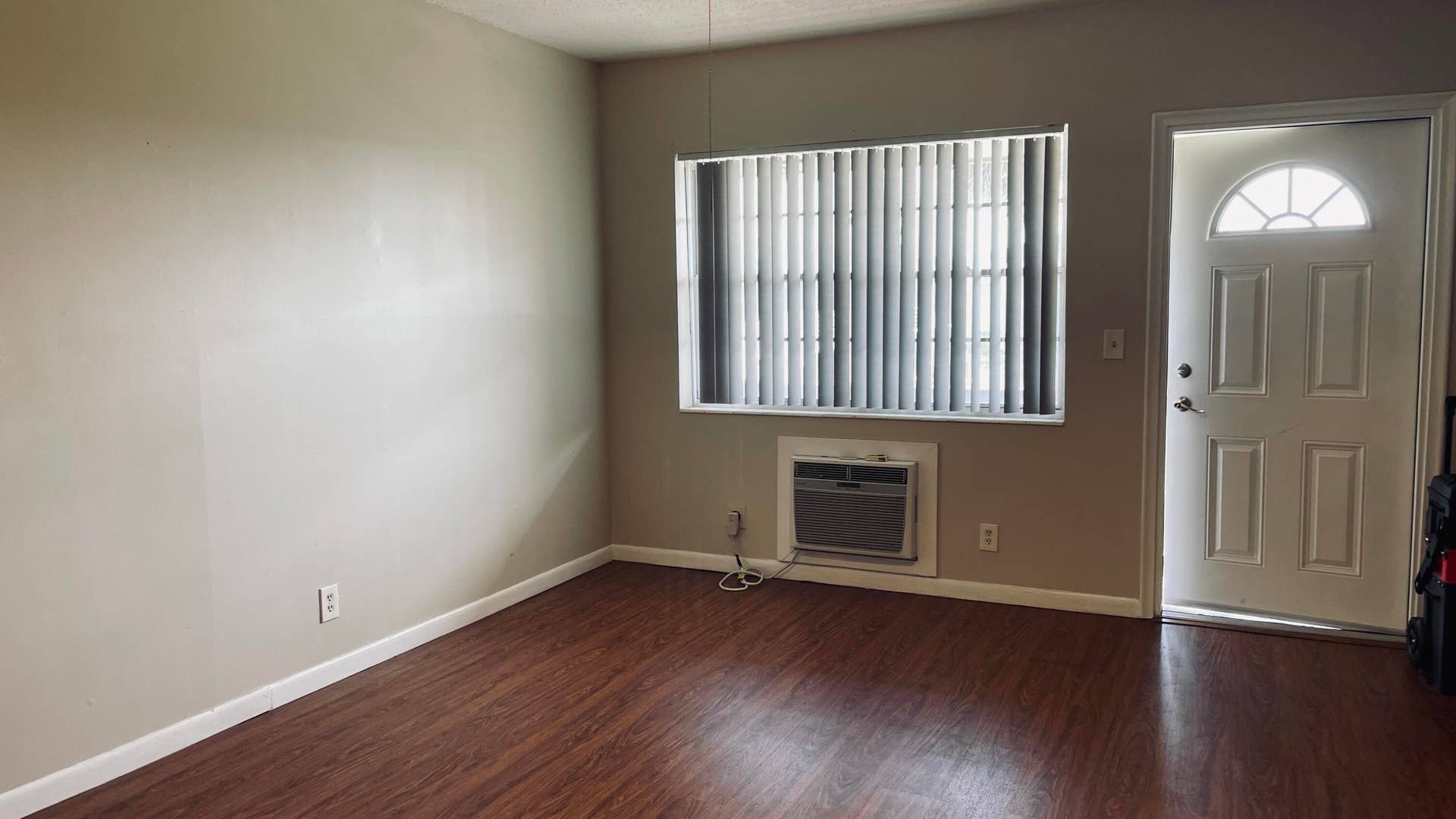 138 SALISBURY F, West Palm Beach, West Palm Beach, FL 33417 Livingroom