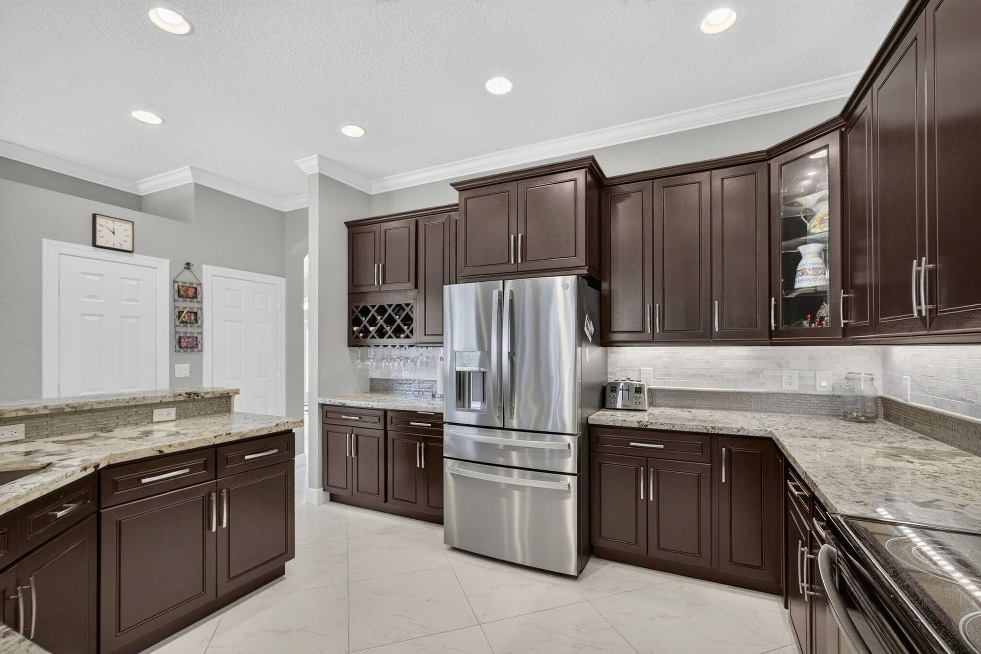 11910 Torreyanna Circle, Palm Beach Gardens, FL 33412 24-web-or-mls-5D1A0066