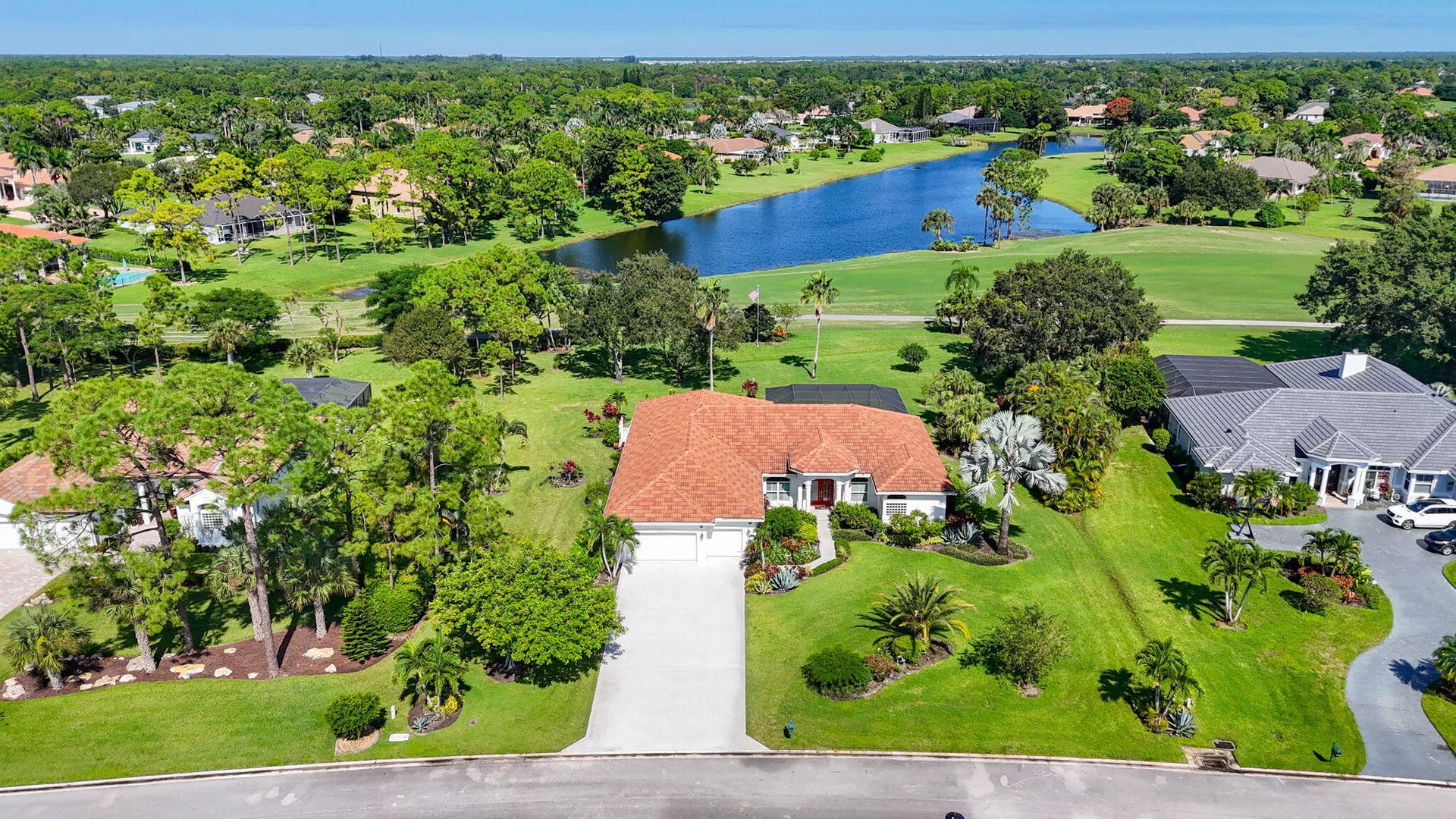 11910 Torreyanna Circle, Palm Beach Gardens, FL 33412 90-web-or-mls-DJI_20261012233451_0803_D
