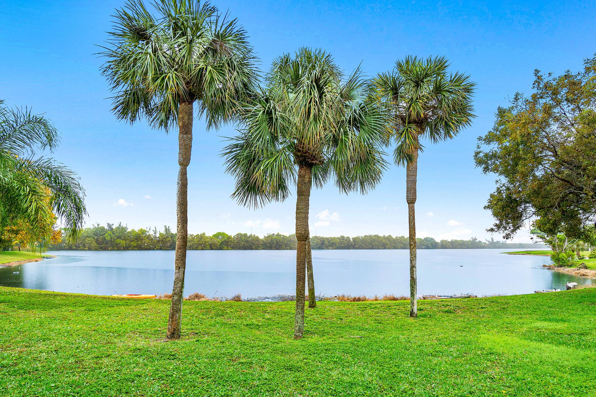 312 Liberty Court, Deerfield Beach, FL 33442 Lake