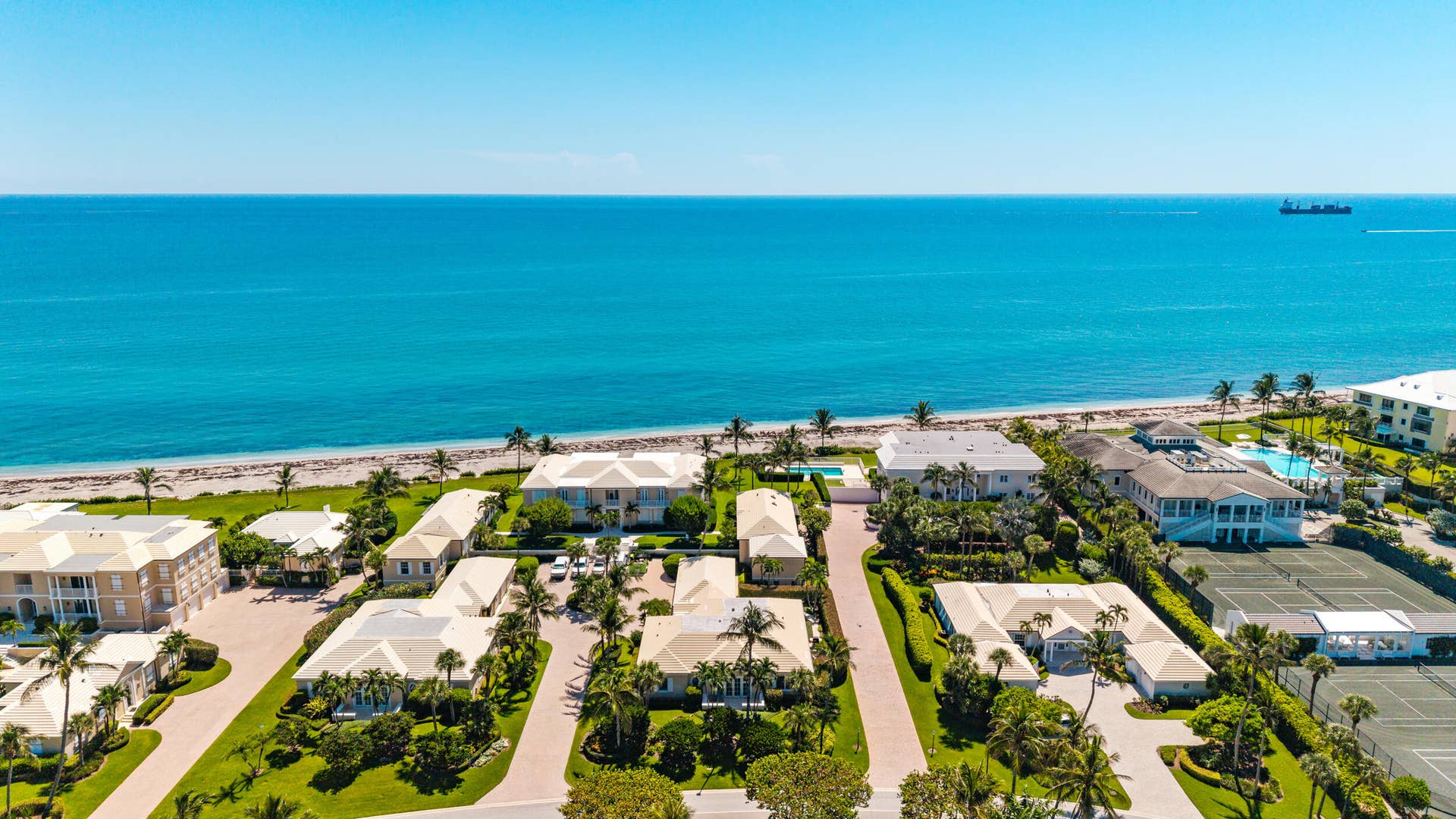 11300 Turtle Beach Road, #7, North Palm Beach, FL 33408 Steps to the Beach