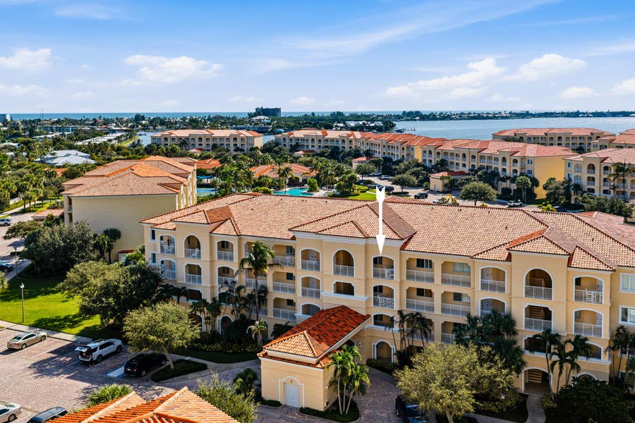 Property photo for 1 Harbour Isle Drive E, #PH04, Fort Pierce, FL