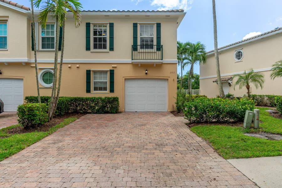 Property photo for 203 FORTUNA Drive, Palm Beach Gardens, FL