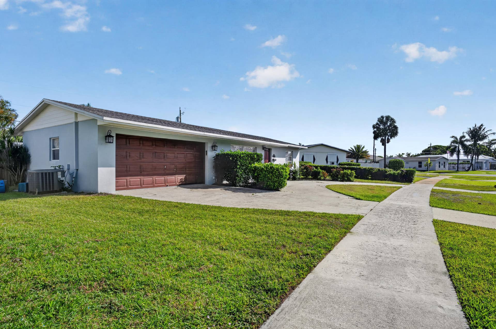 760 Cinnamon Road, North Palm Beach, FL 33408 Curb Appeal