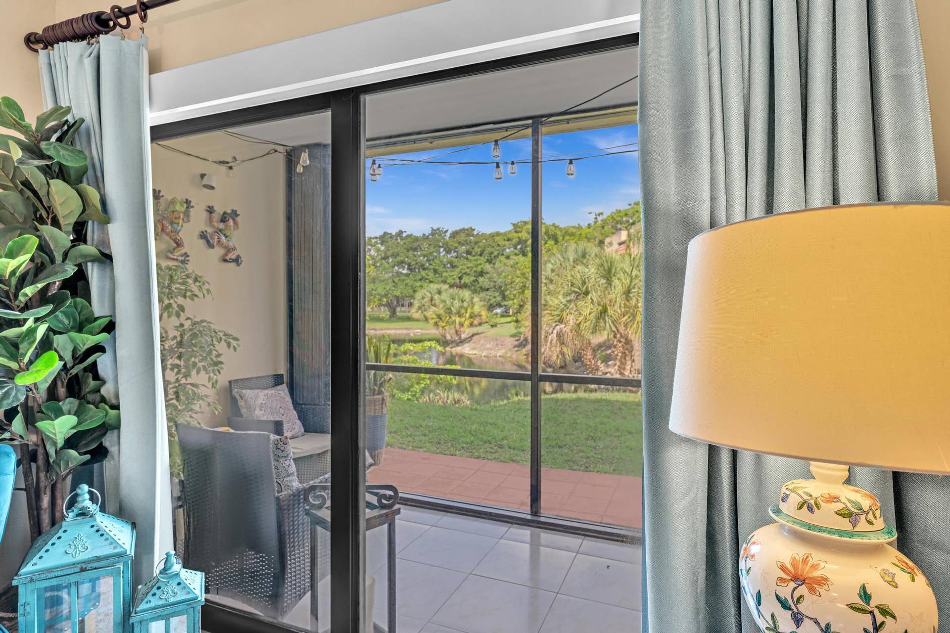 912 SW 9TH STREET Circle, #105, Boca Raton, FL 33486 Lake view