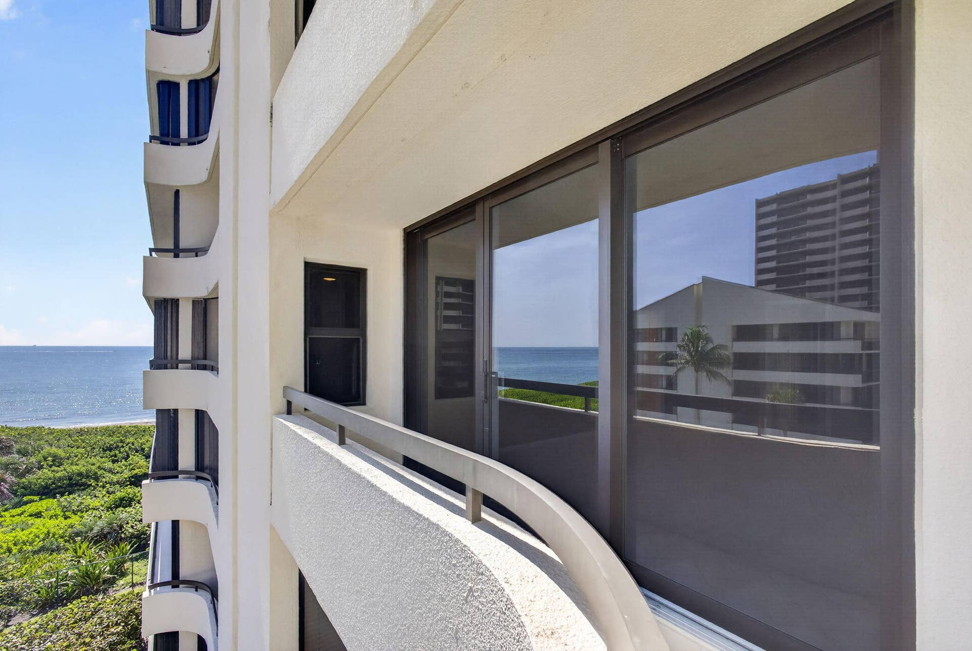 4000 N OCEAN Drive, #403, Singer Island, FL 33404 51-web-or-mls-5D1A6009