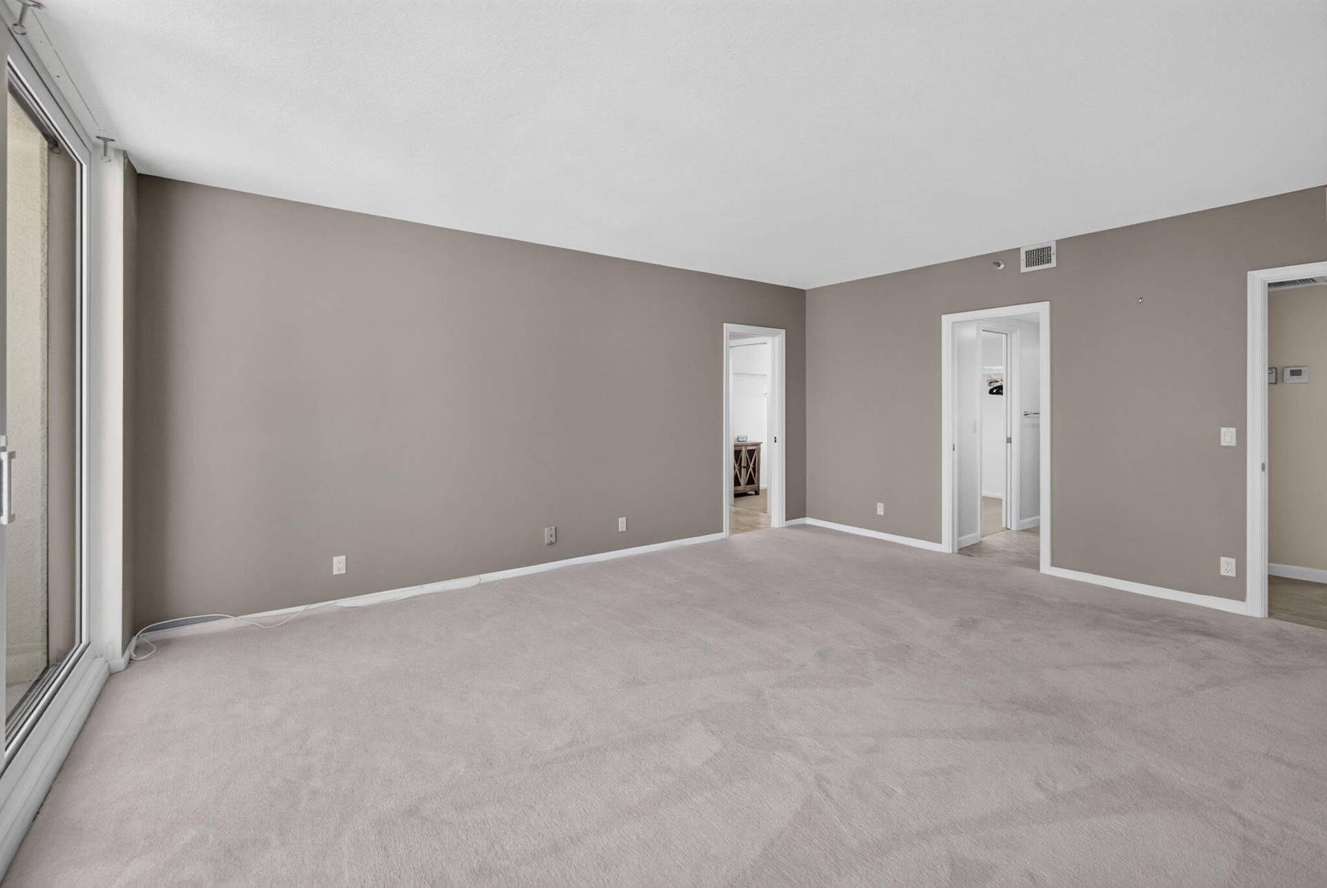 4000 N OCEAN Drive, #403, Singer Island, FL 33404 28-web-or-mls-5D1A6133