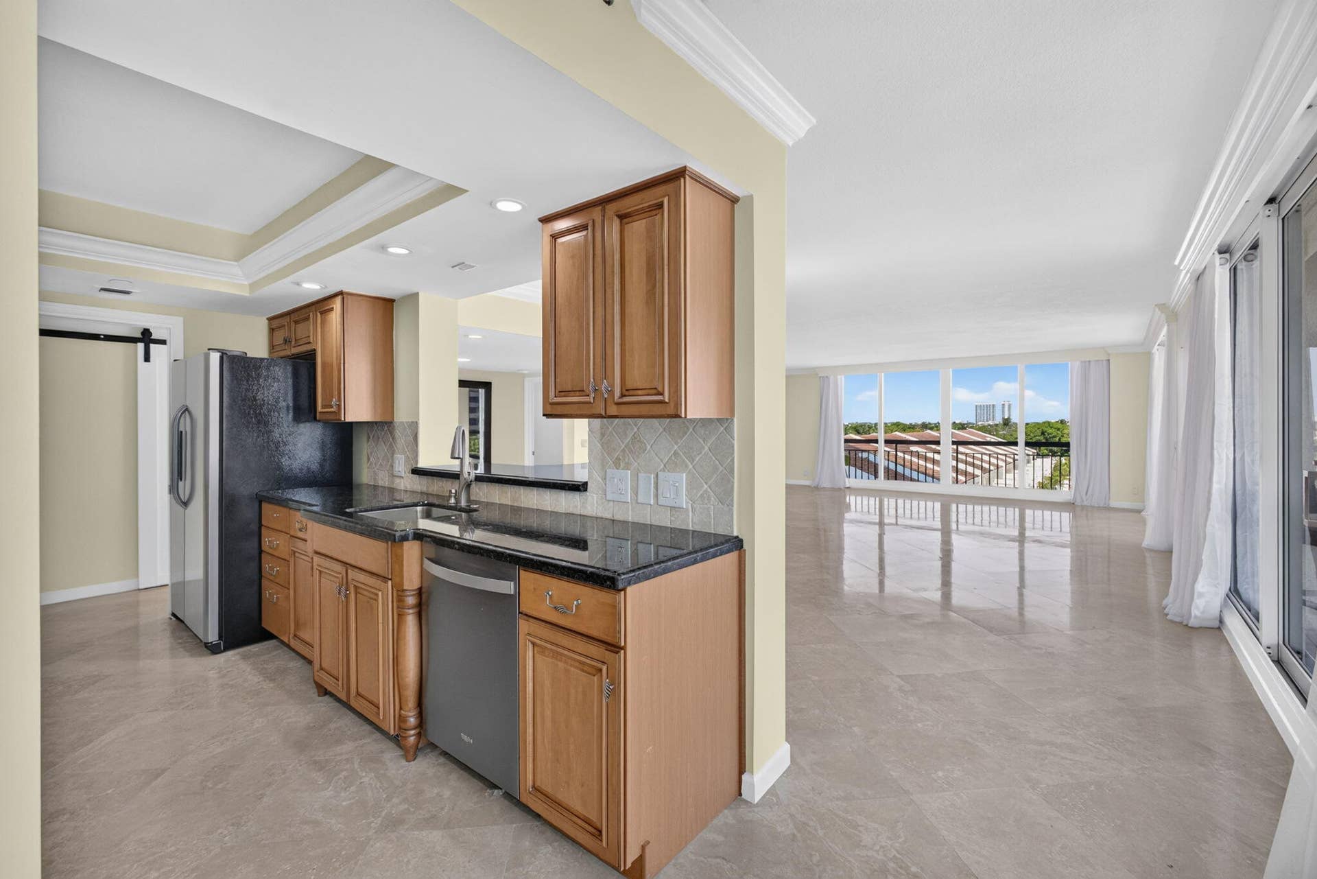4000 N OCEAN Drive, #403, Singer Island, FL 33404 17-web-or-mls-5D1A6076