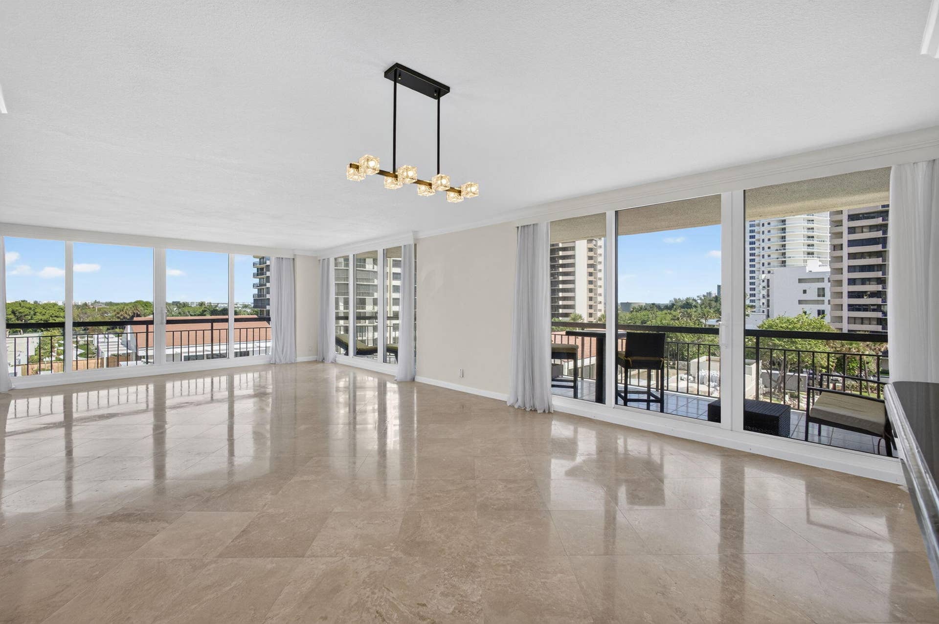 4000 N OCEAN Drive, #403, Singer Island, FL 33404 9-web-or-mls-5D1A6053