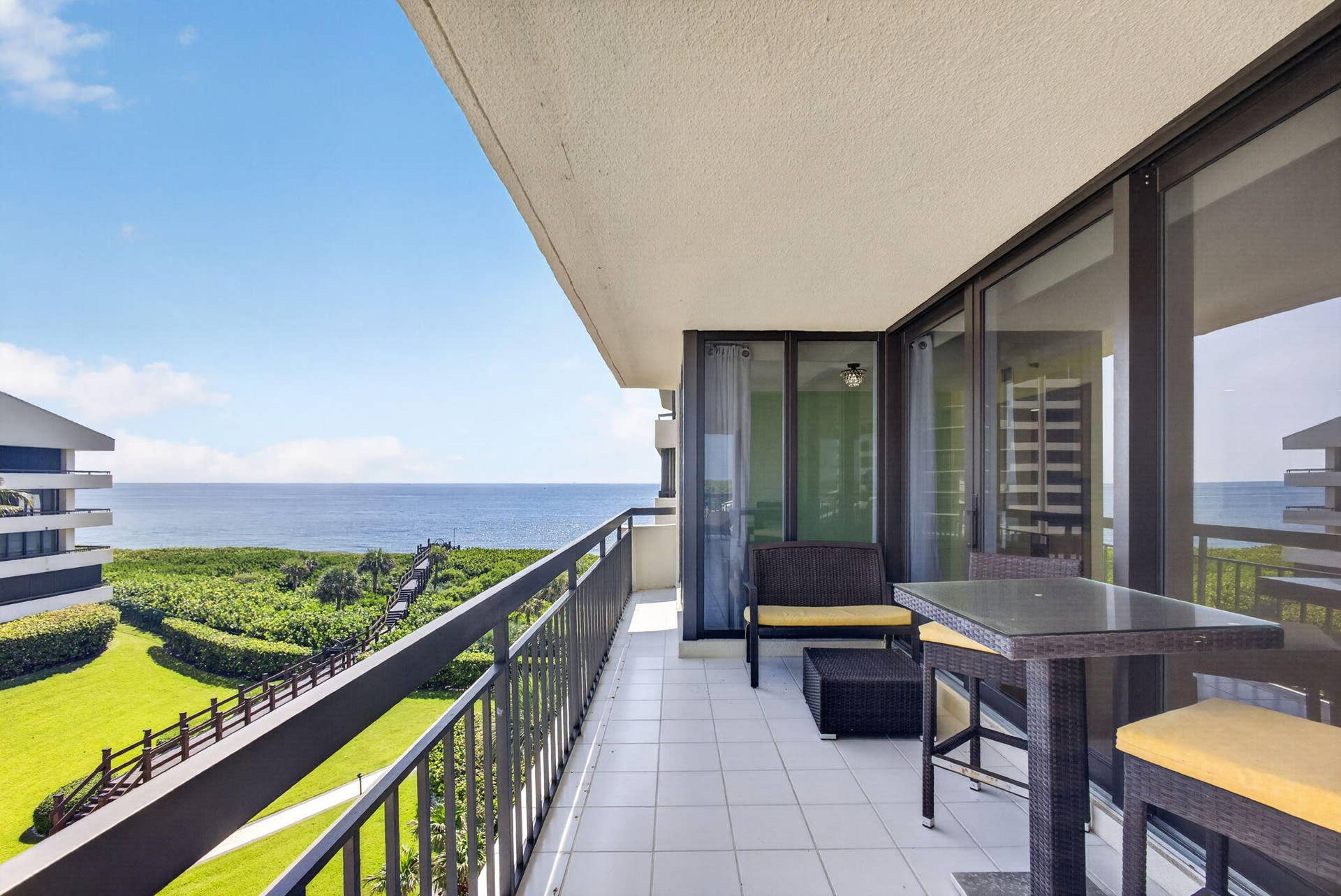 4000 N OCEAN Drive, #403, Singer Island, FL 33404 47-web-or-mls-5D1A5982