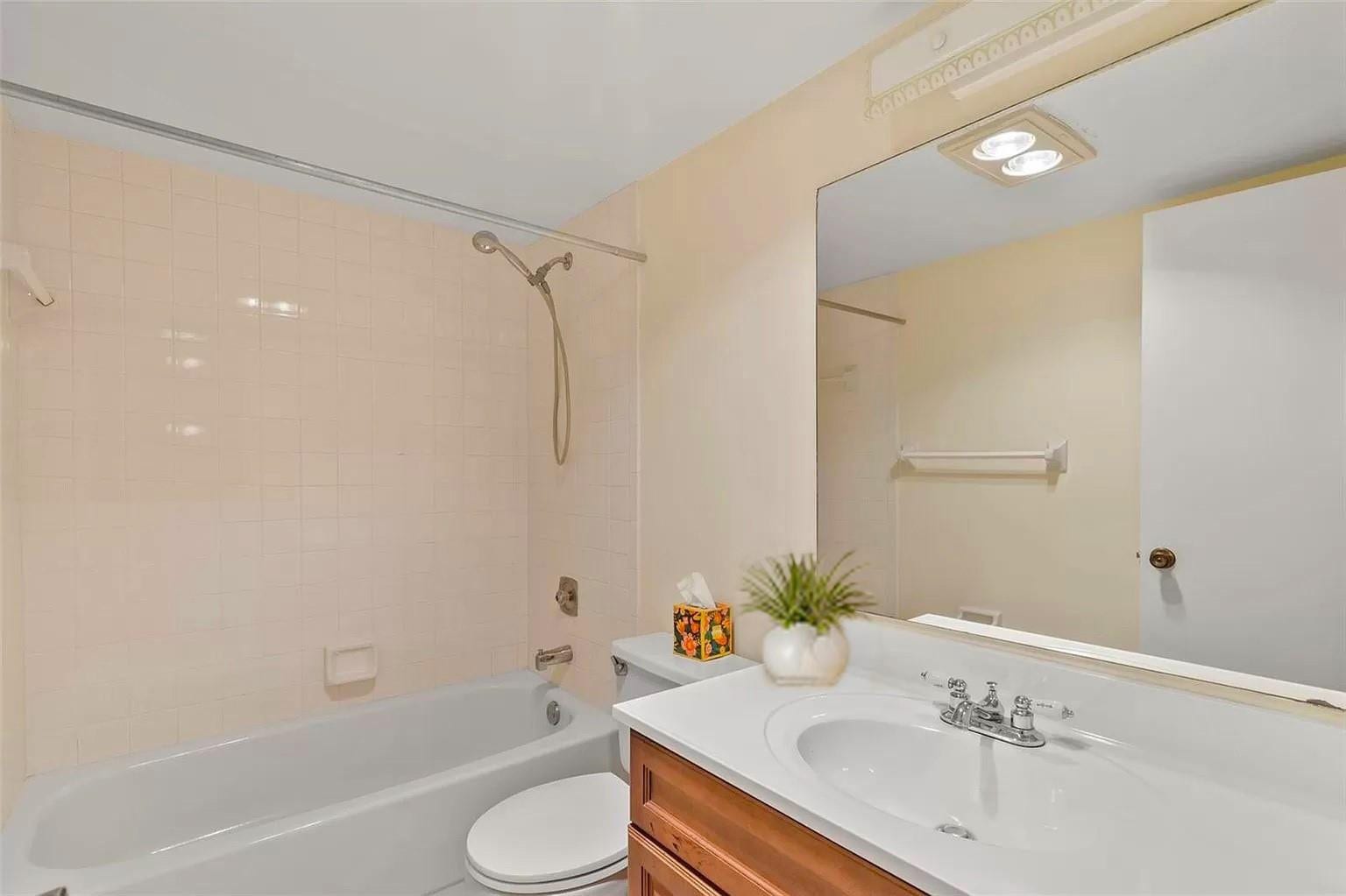 367 S FEDERAL Highway, #C321, Deerfield Beach, FL 33441 Photo 11