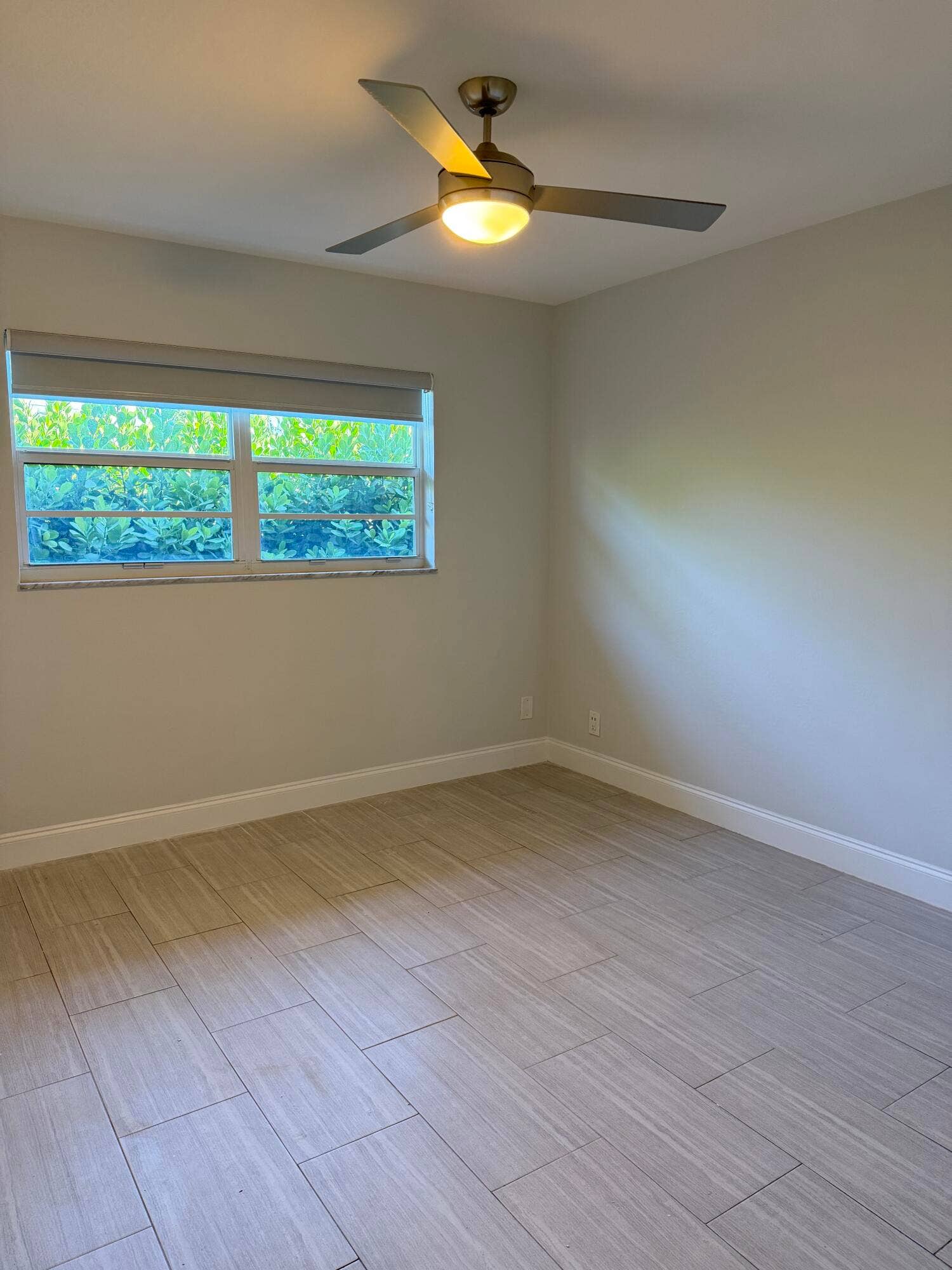 1643 WILEY Street, #4, Hollywood, Hollywood, FL 33020 IMG_1203