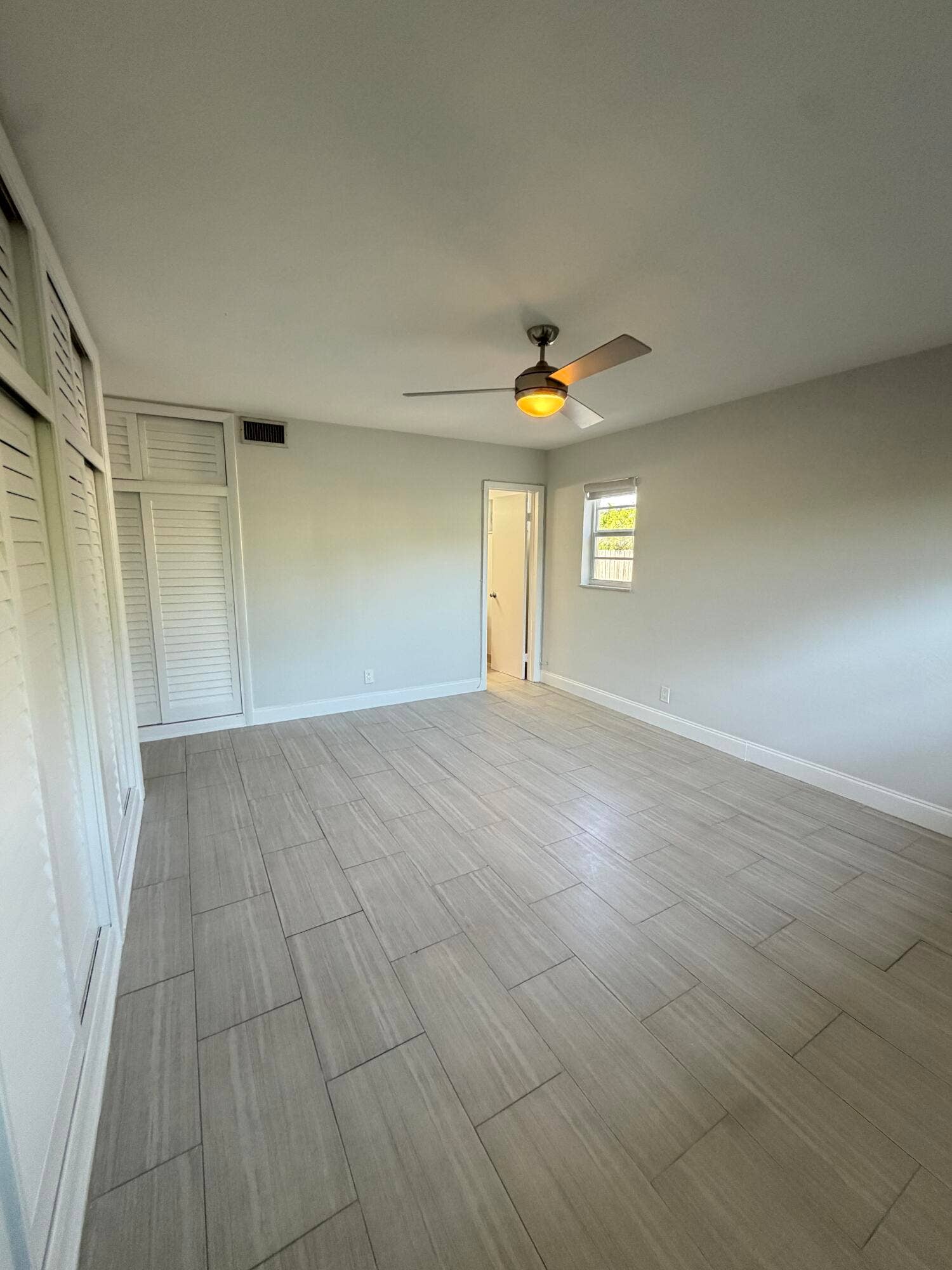 1643 WILEY Street, #4, Hollywood, Hollywood, FL 33020 IMG_1207