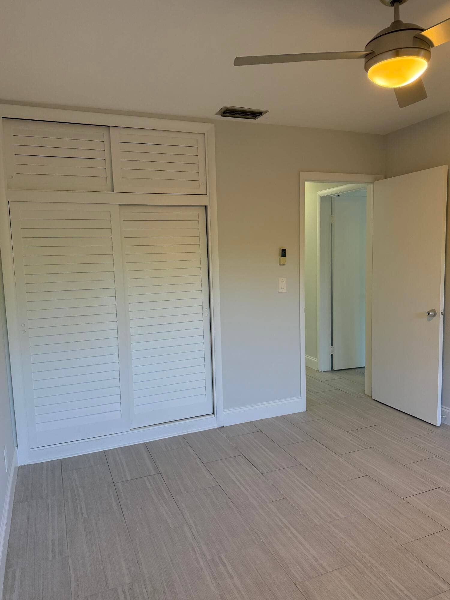 1643 WILEY Street, #4, Hollywood, Hollywood, FL 33020 IMG_1204